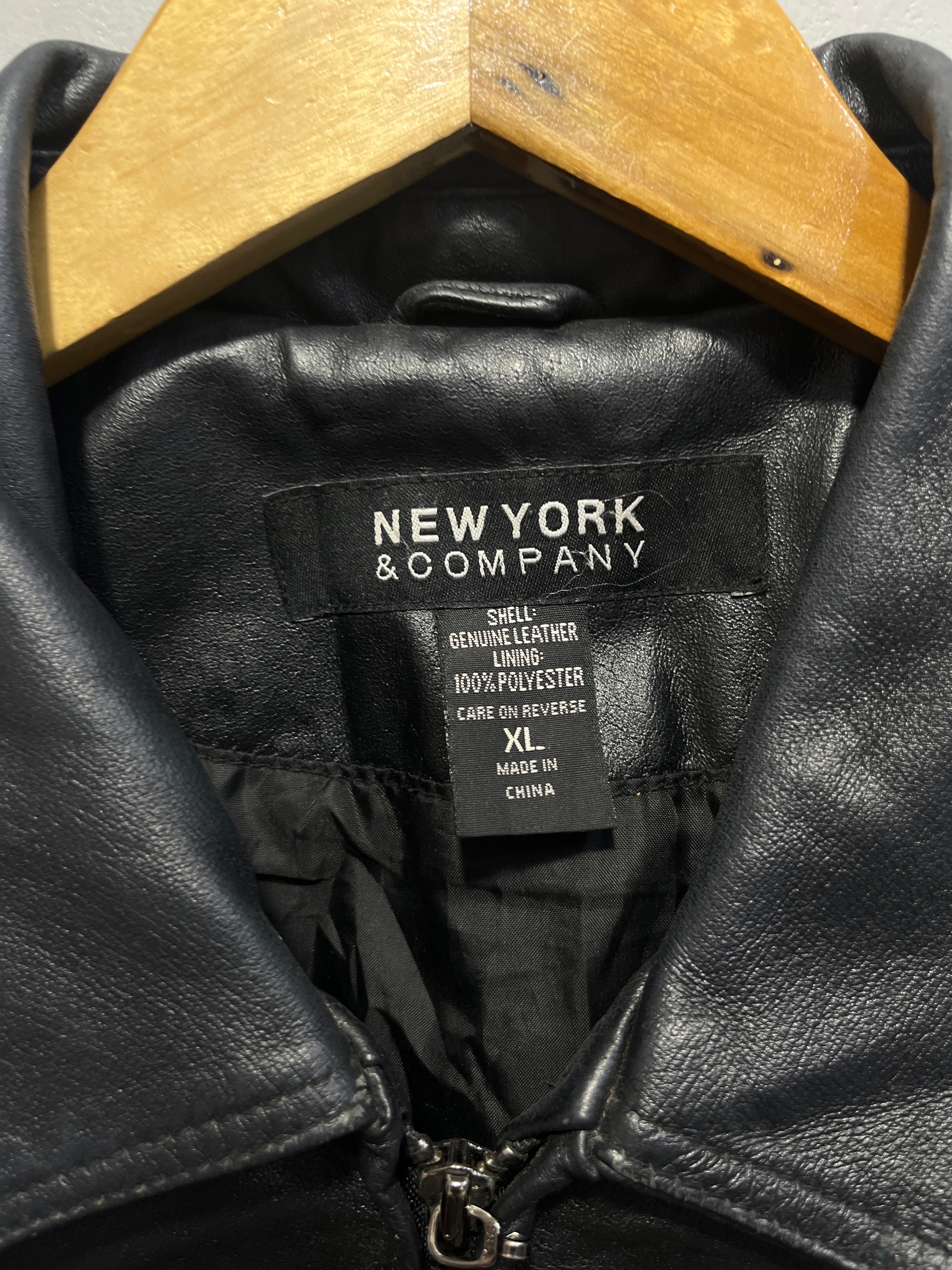 WOMEN LEATHER JACKET