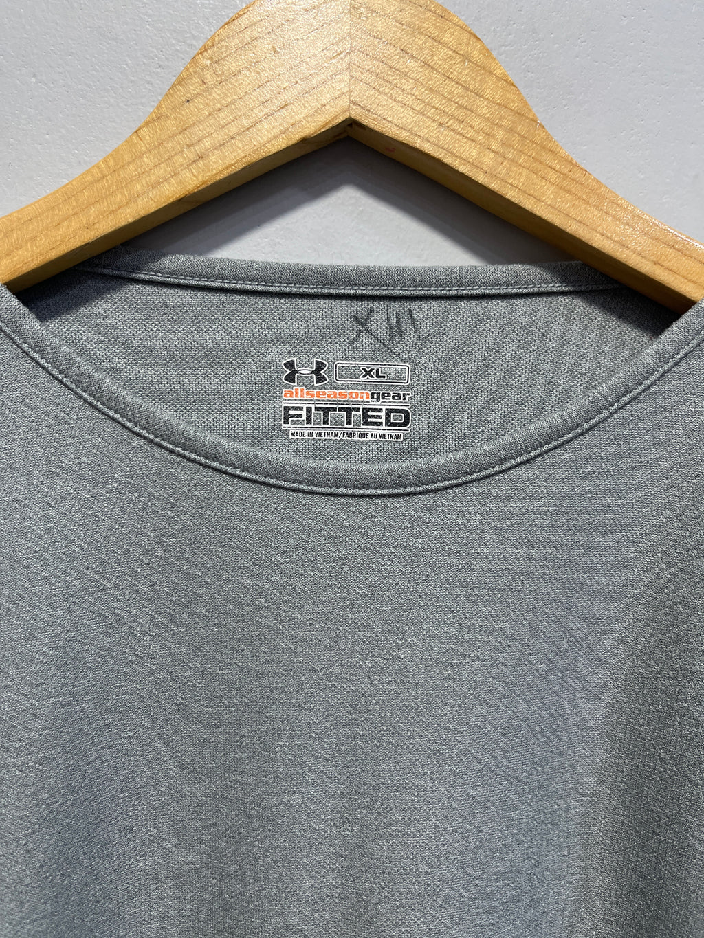 UNDER ARMOUR MEN ROUND NECK T-SHIRT