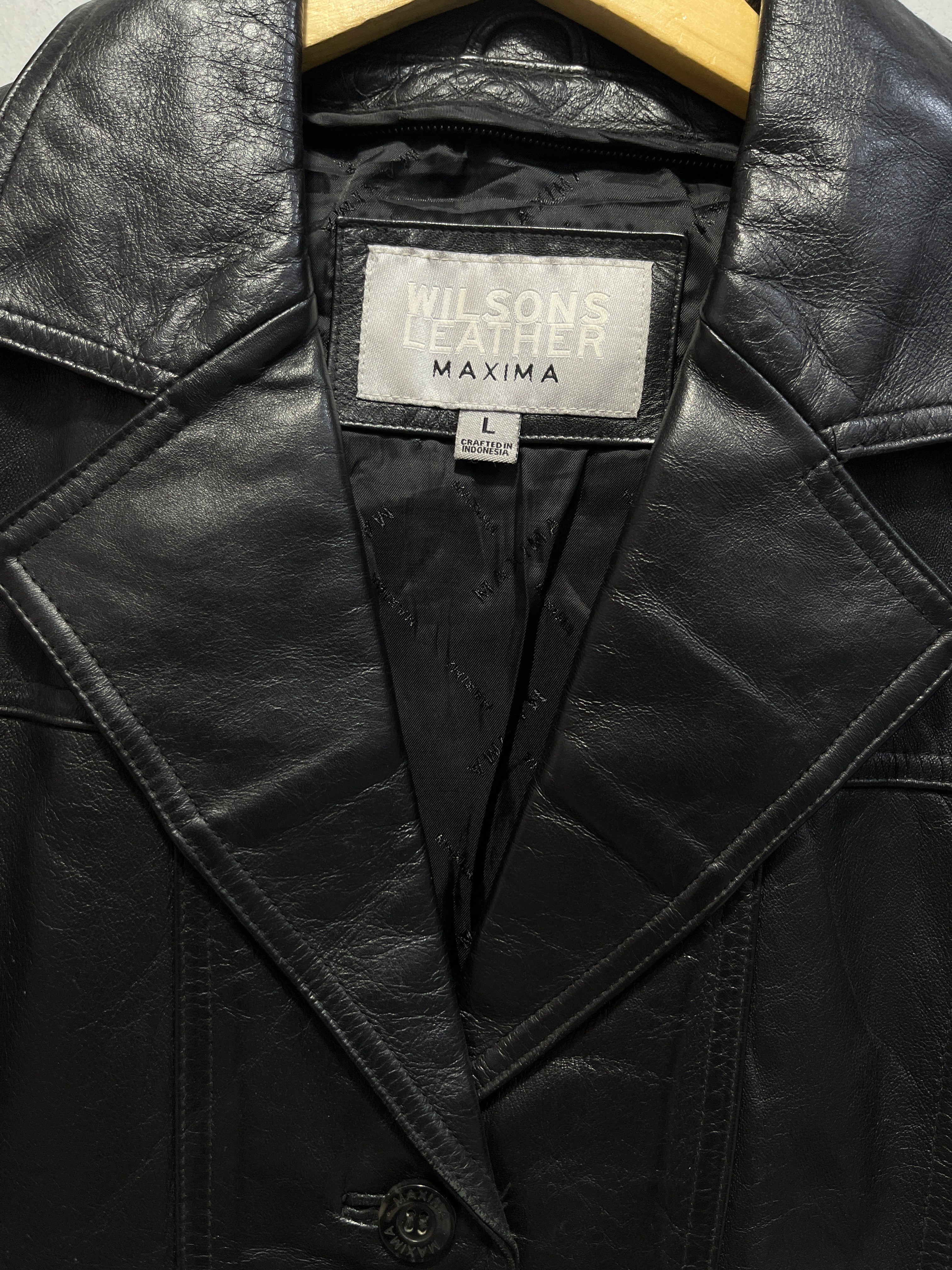 WOMEN LEATHER JACKET