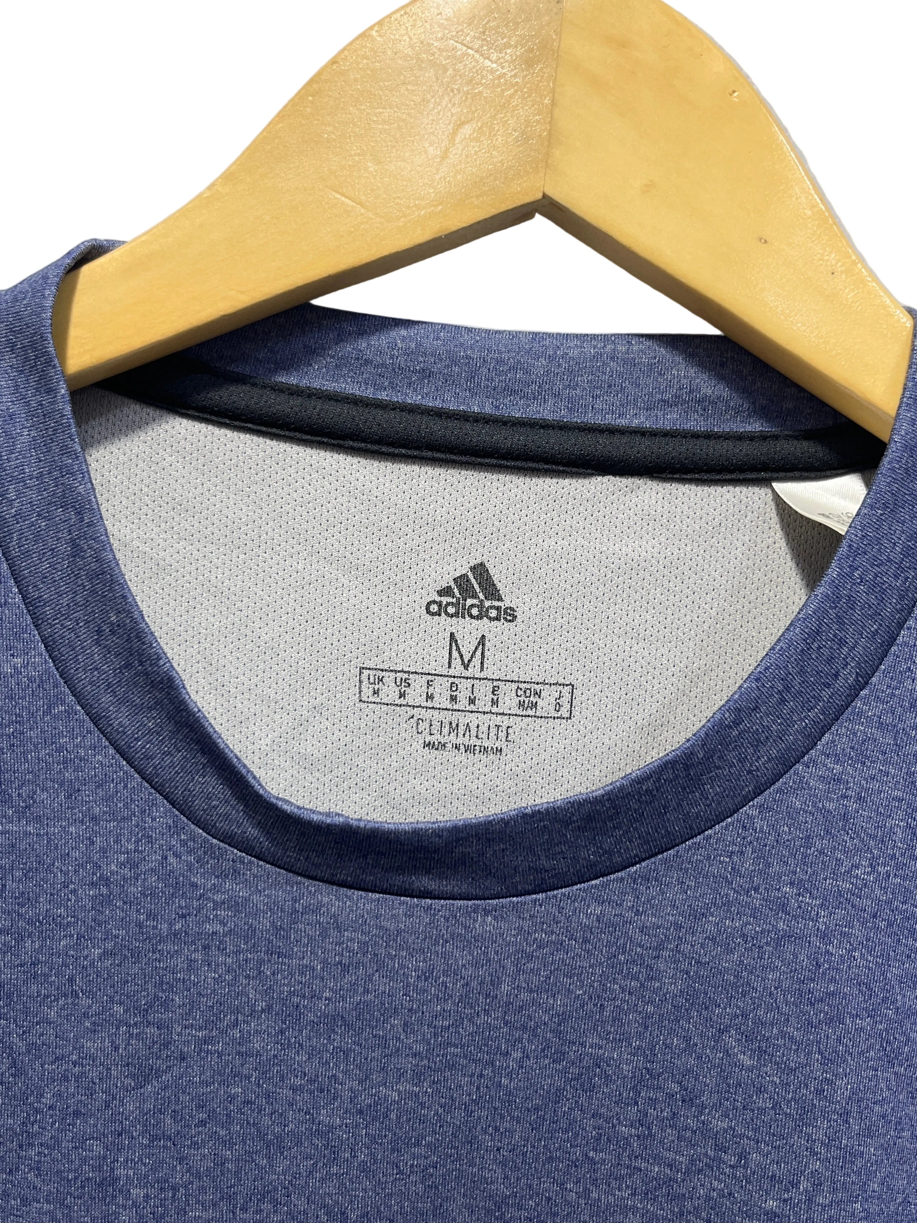 ADIDAS MEN ROUND NECK T-SHIRT