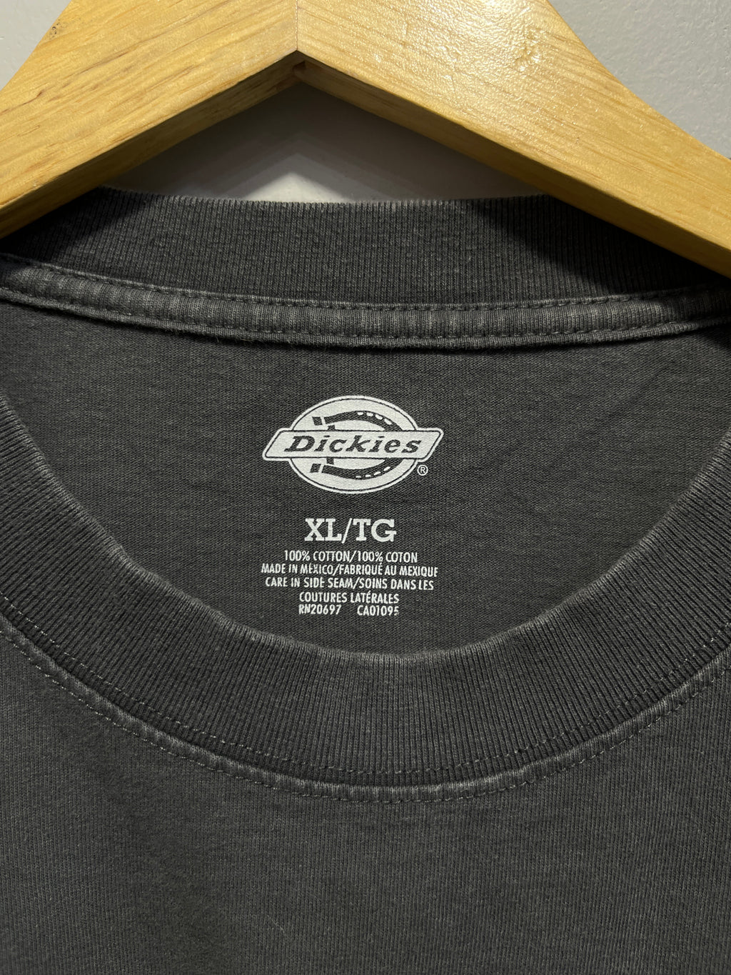 DICKIES MEN ROUND NECK T SHRT