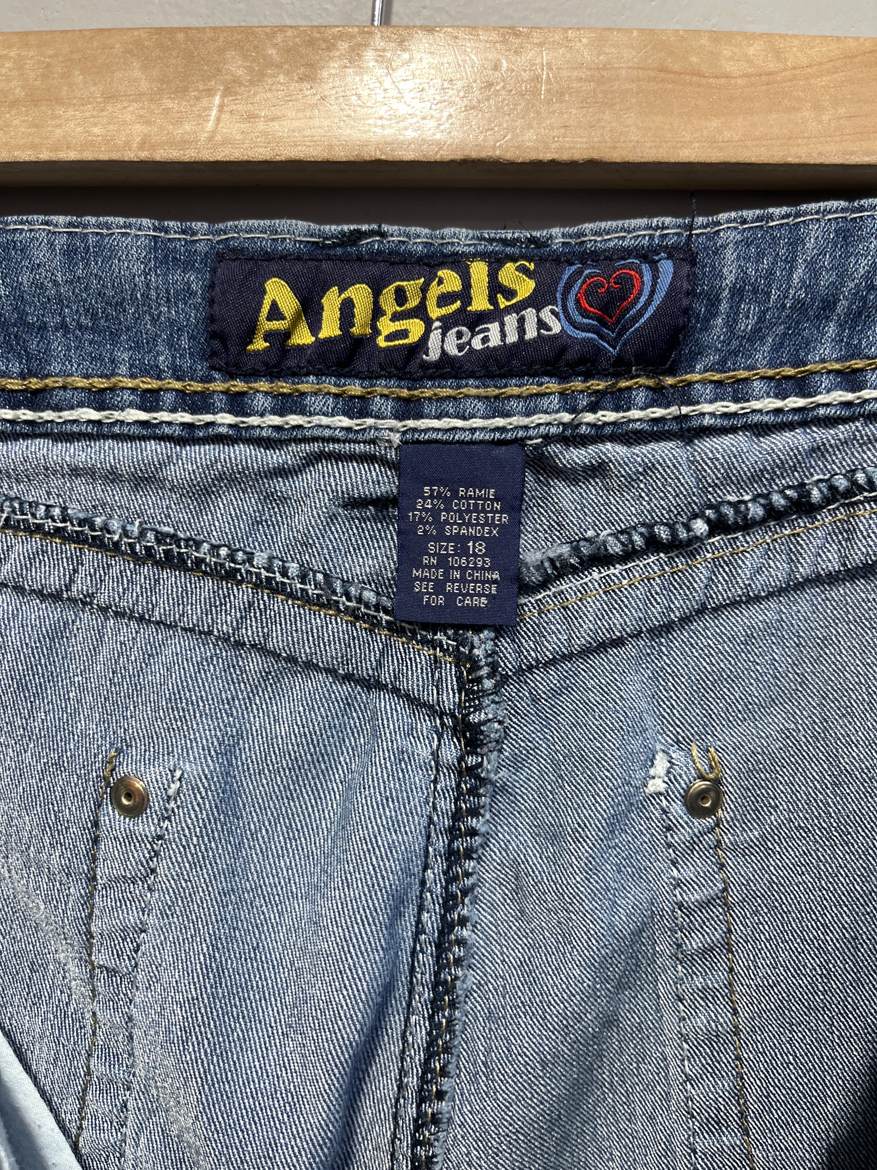 WOMEN DENIM JEANS