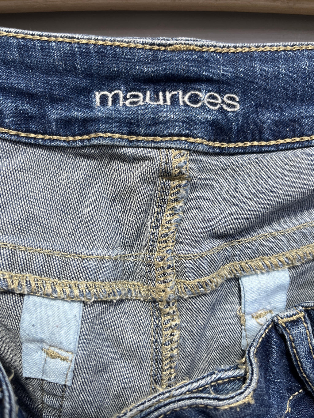 WOMEN DENIM JEANS