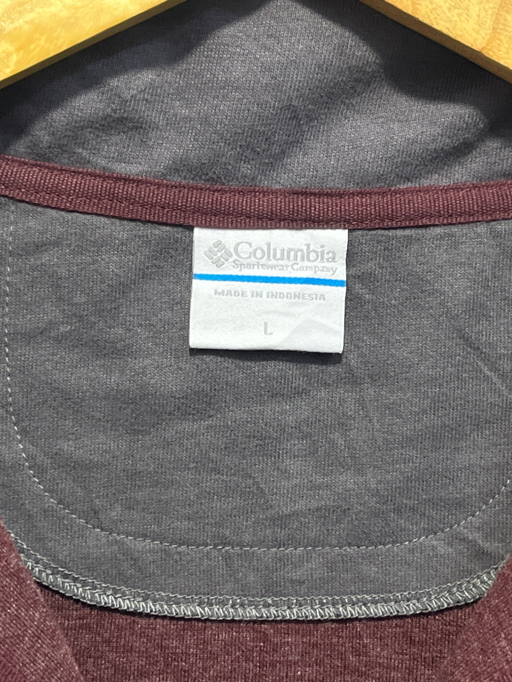 COLUMBIA MEN SWEATER