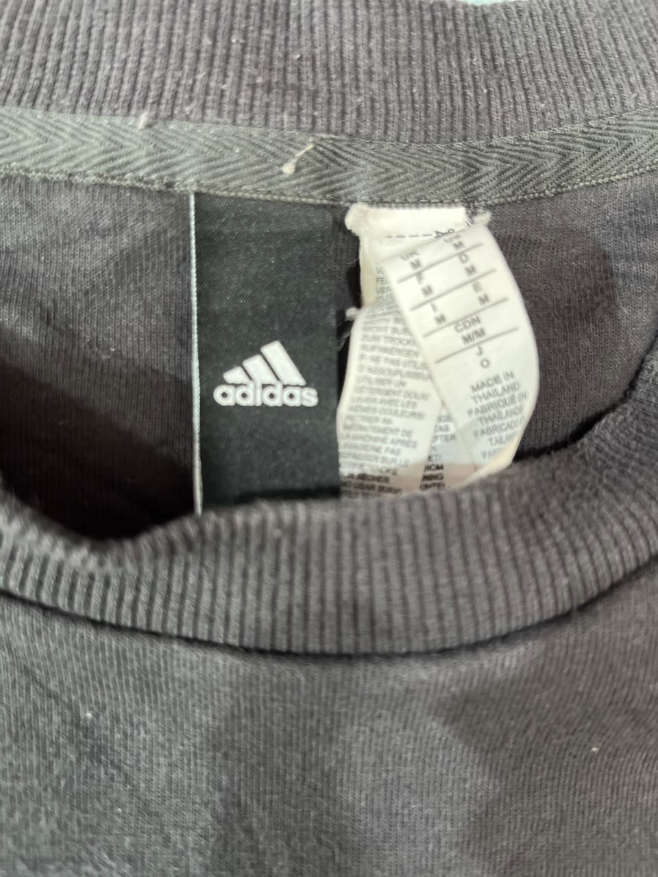 ADIDAS MEN SWEAT SHIRT WITH LABEL