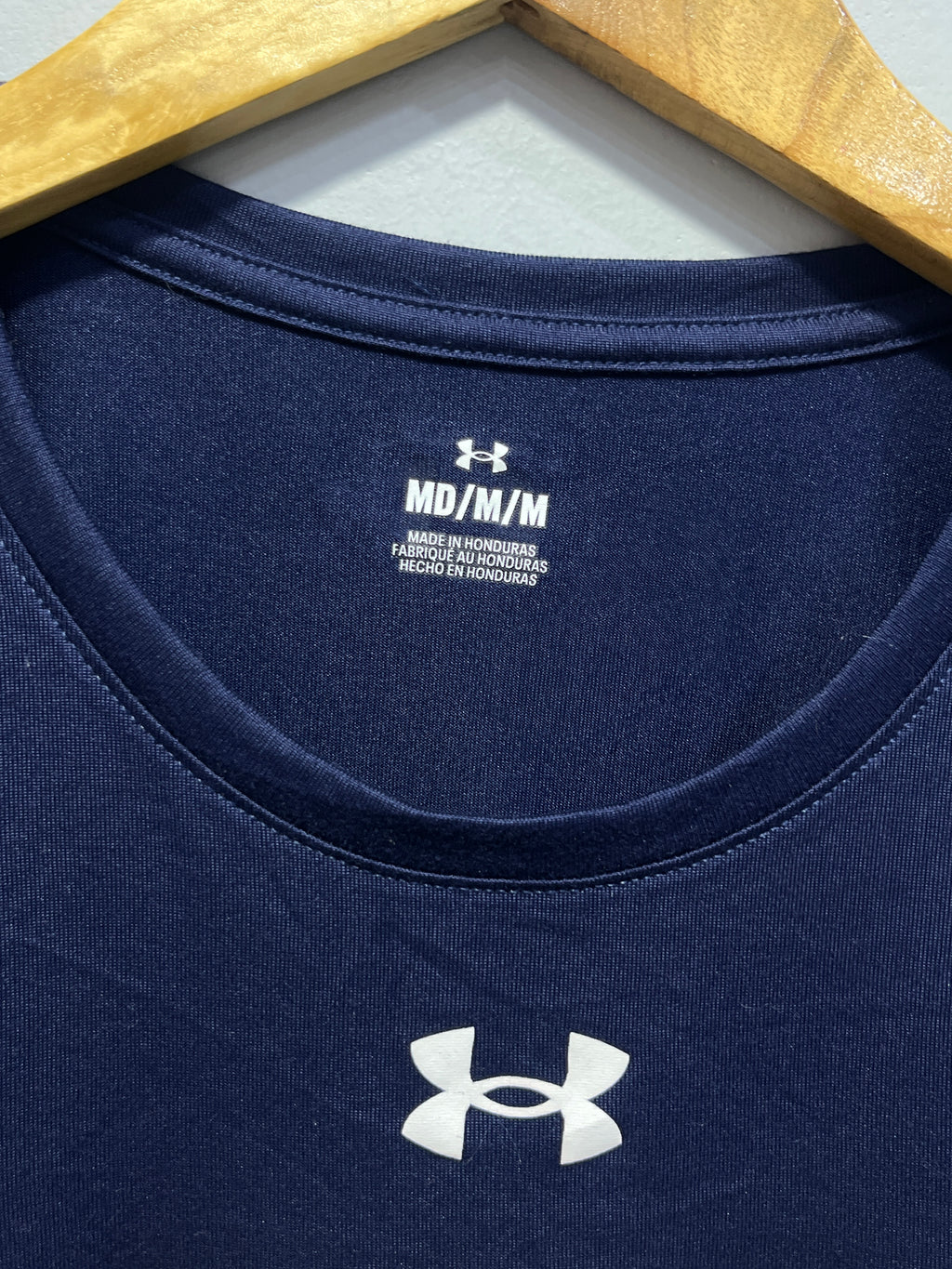 UNDER ARMOUR MEN ROUND NECK T-SHIRT