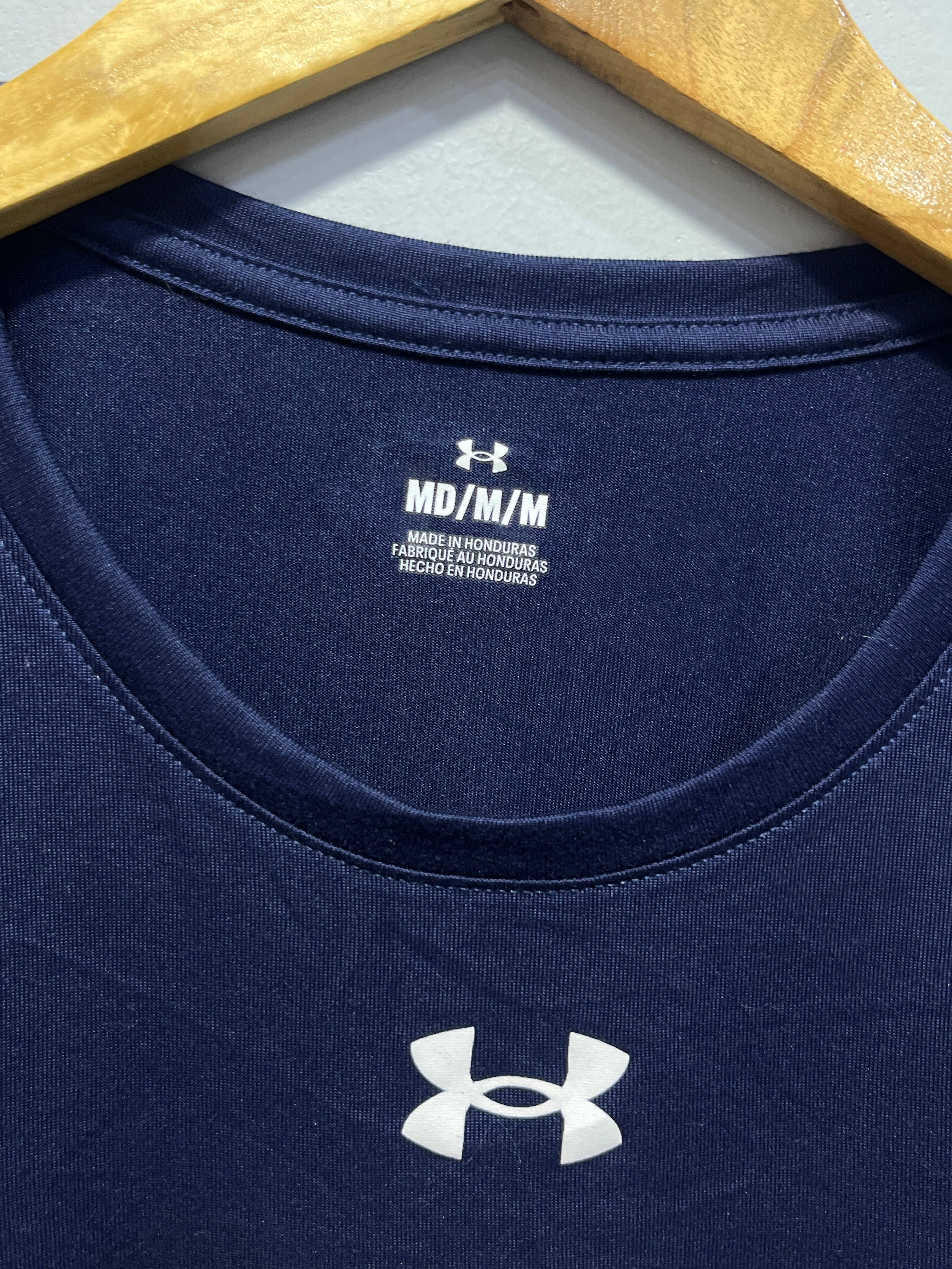 UNDER ARMOUR MEN ROUND NECK T-SHIRT