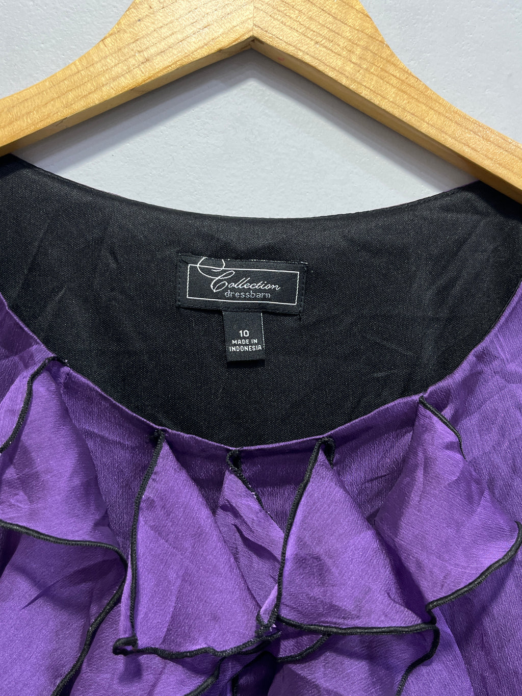Y2K RUFFLES DETAIL TOP