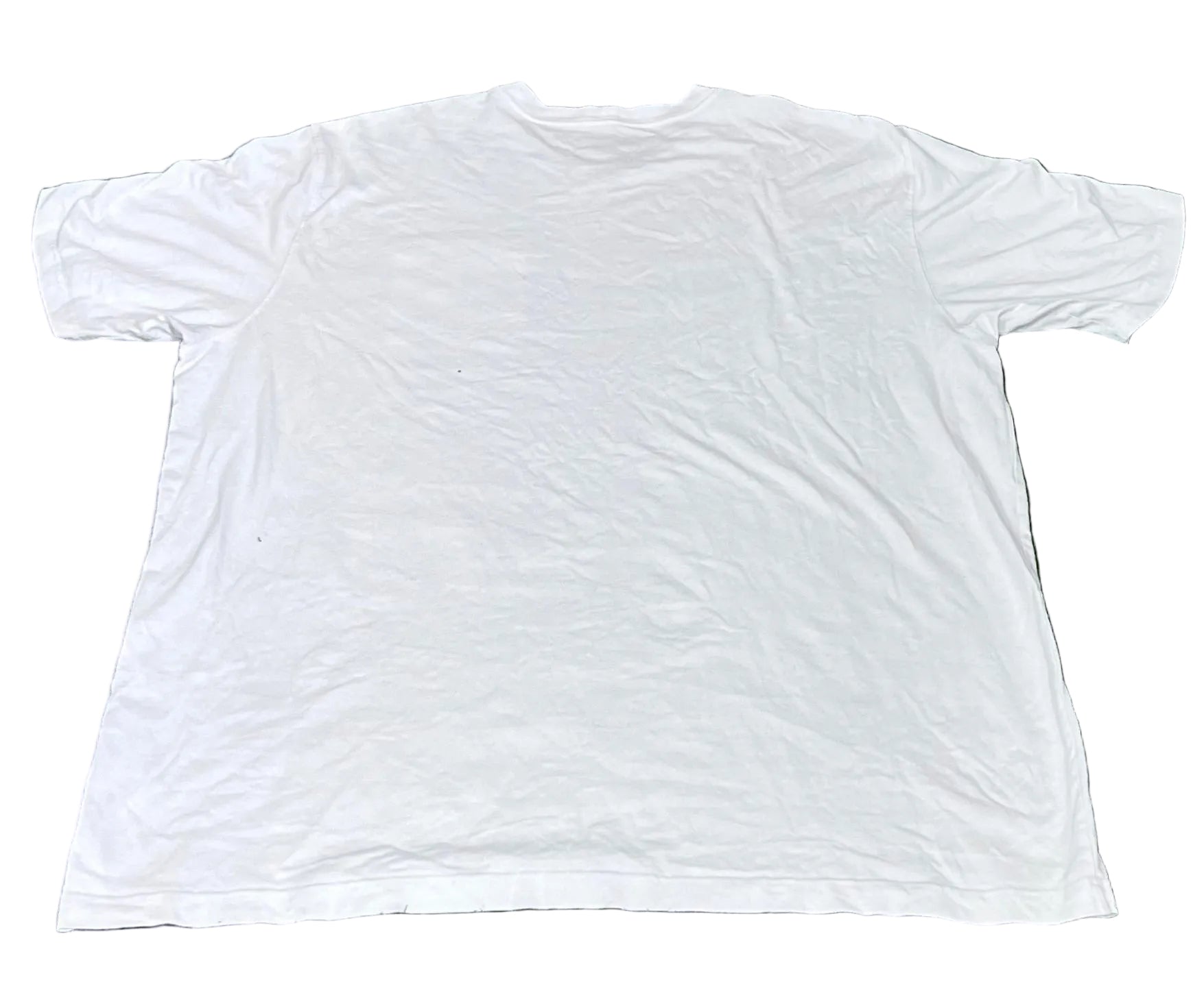 CARHARTT MEN ROUND NECK T-SHIRT ON A WHITE PLAIN BACKGROUND 