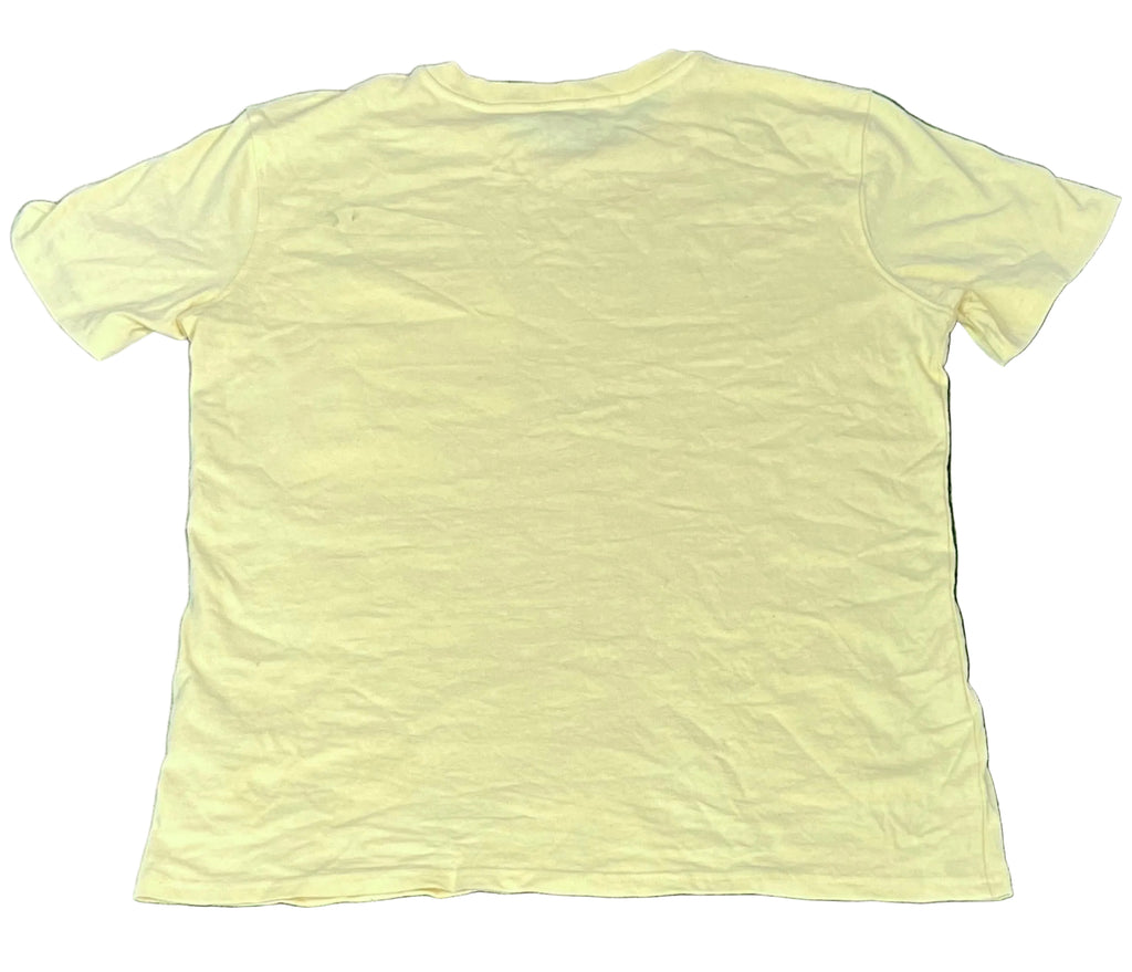 CARHARTT MEN ROUND NECK T-SHIRT ON A WHITE PLAIN BACKGROUND 