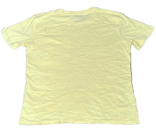 CARHARTT MEN ROUND NECK T-SHIRT ON A WHITE PLAIN BACKGROUND 