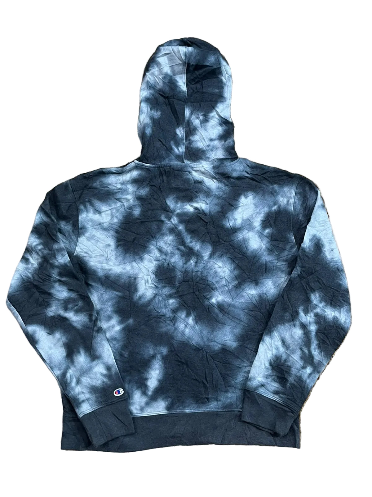 CHAMPION MEN SWEAT HOODIE ON THE WHITE BACKGROUND