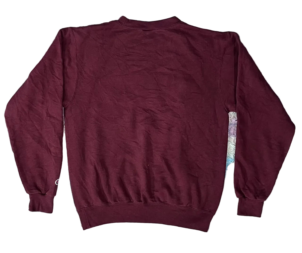 CHAMPION MEN SWEAT SHIRT ON A WHITE PLAIN BACKGROUND 