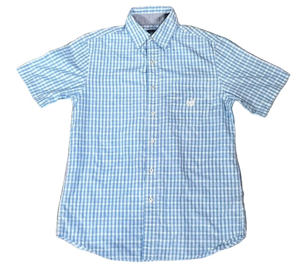 A light blue and white gingham short-sleeve button-down shirt . The shirt features a classic collar, white buttons, and a small embroidered logo on the left chest pocket.