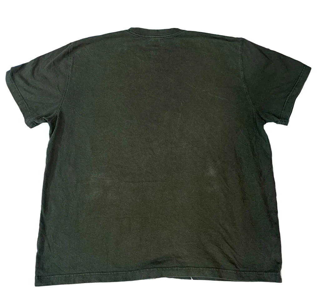 DICKIES MEN ROUND NECK T-SHIRT ON A WHITE PLAIN BACKGROUND 