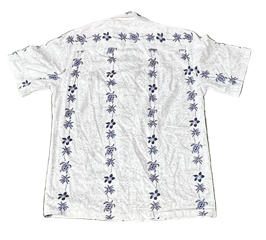 HAWAII MEN SHIRT ON A WHITE PLAIN BACKGROUND 