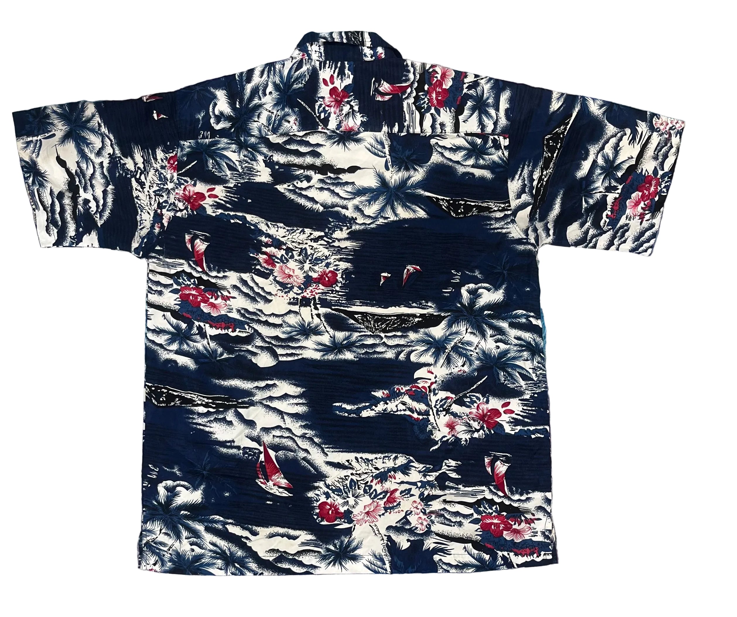 HAWAII MEN SHIRT ON A WHITE PLAIN BACKGROUND 