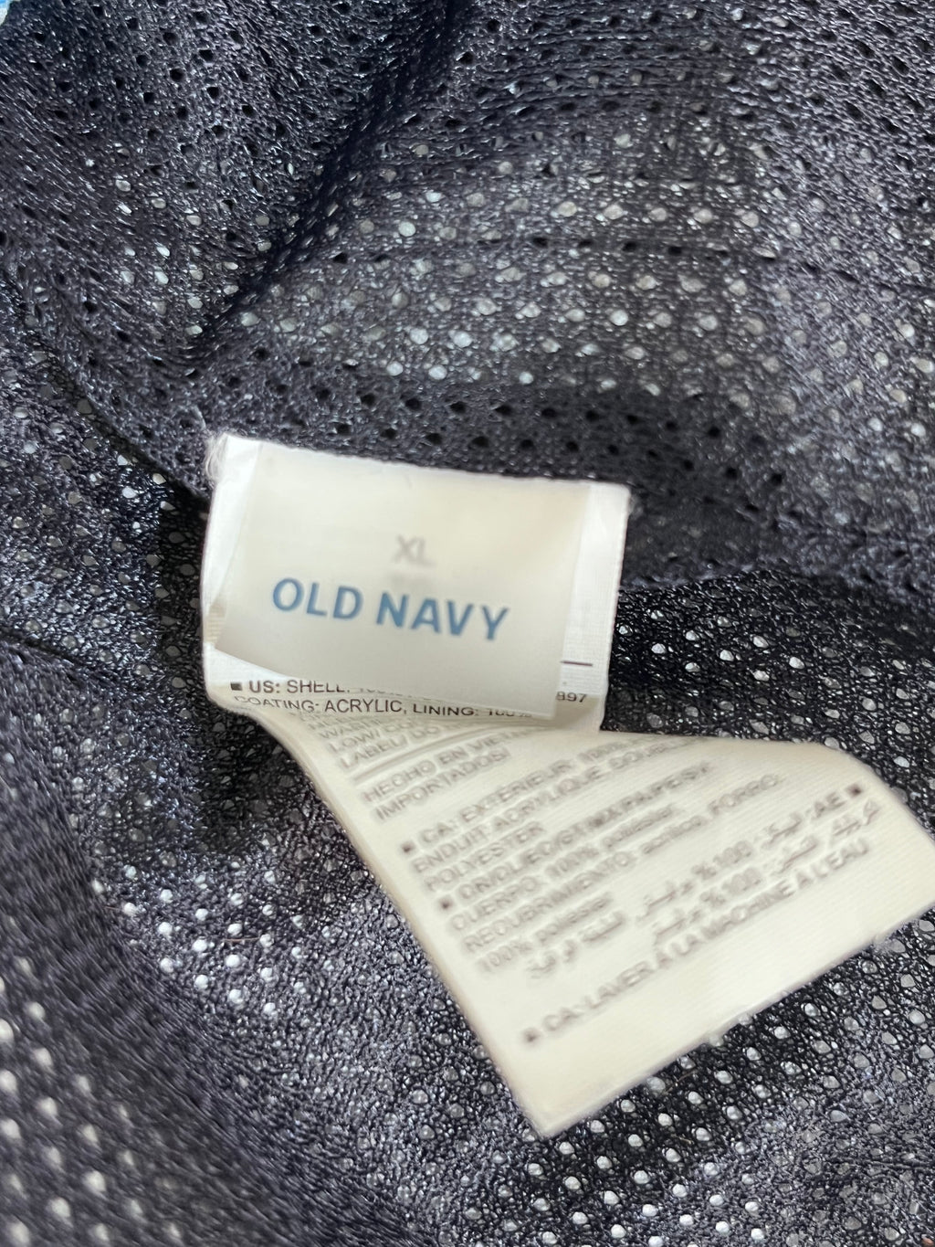 HAWAII MEN SHORTS WITH LABEL