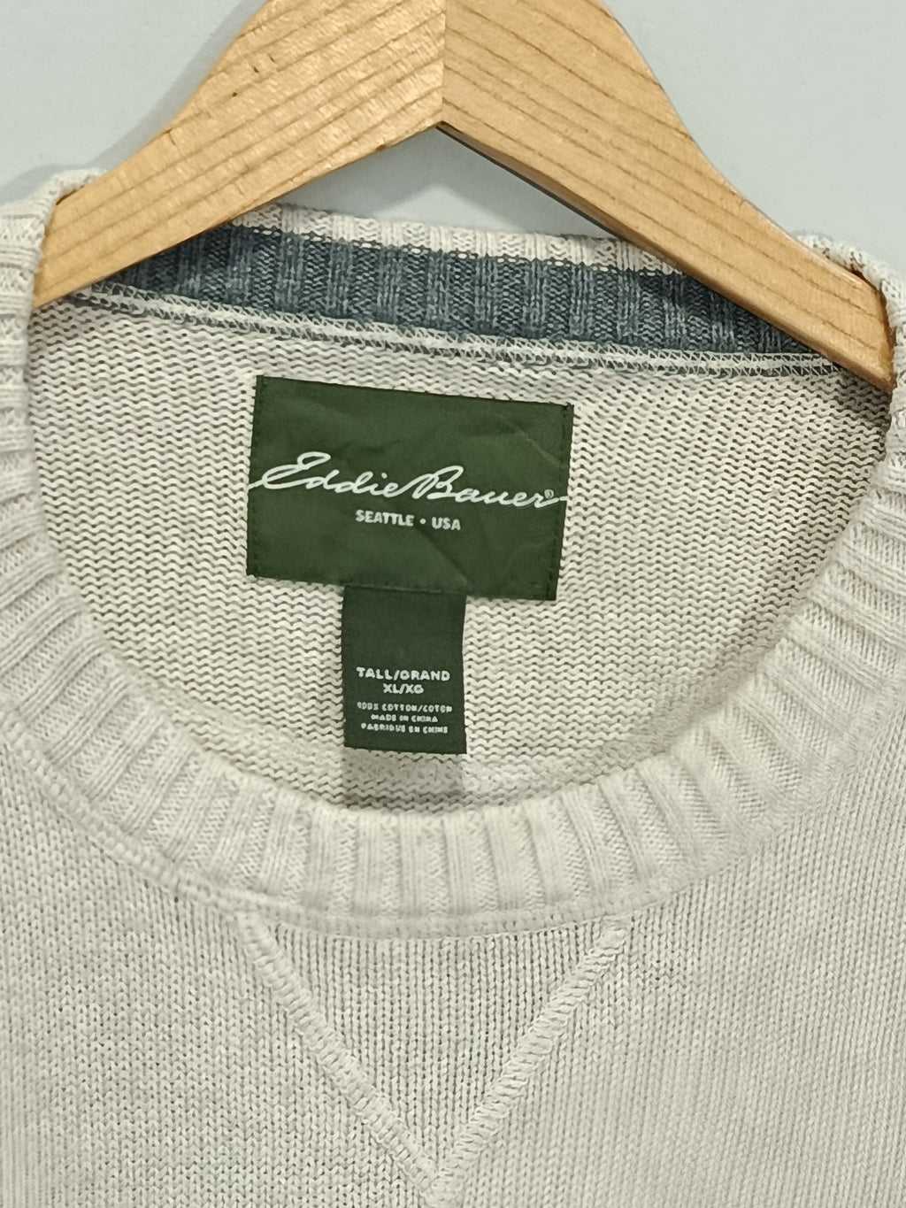 EDDIE BAUER MEN SWEATER