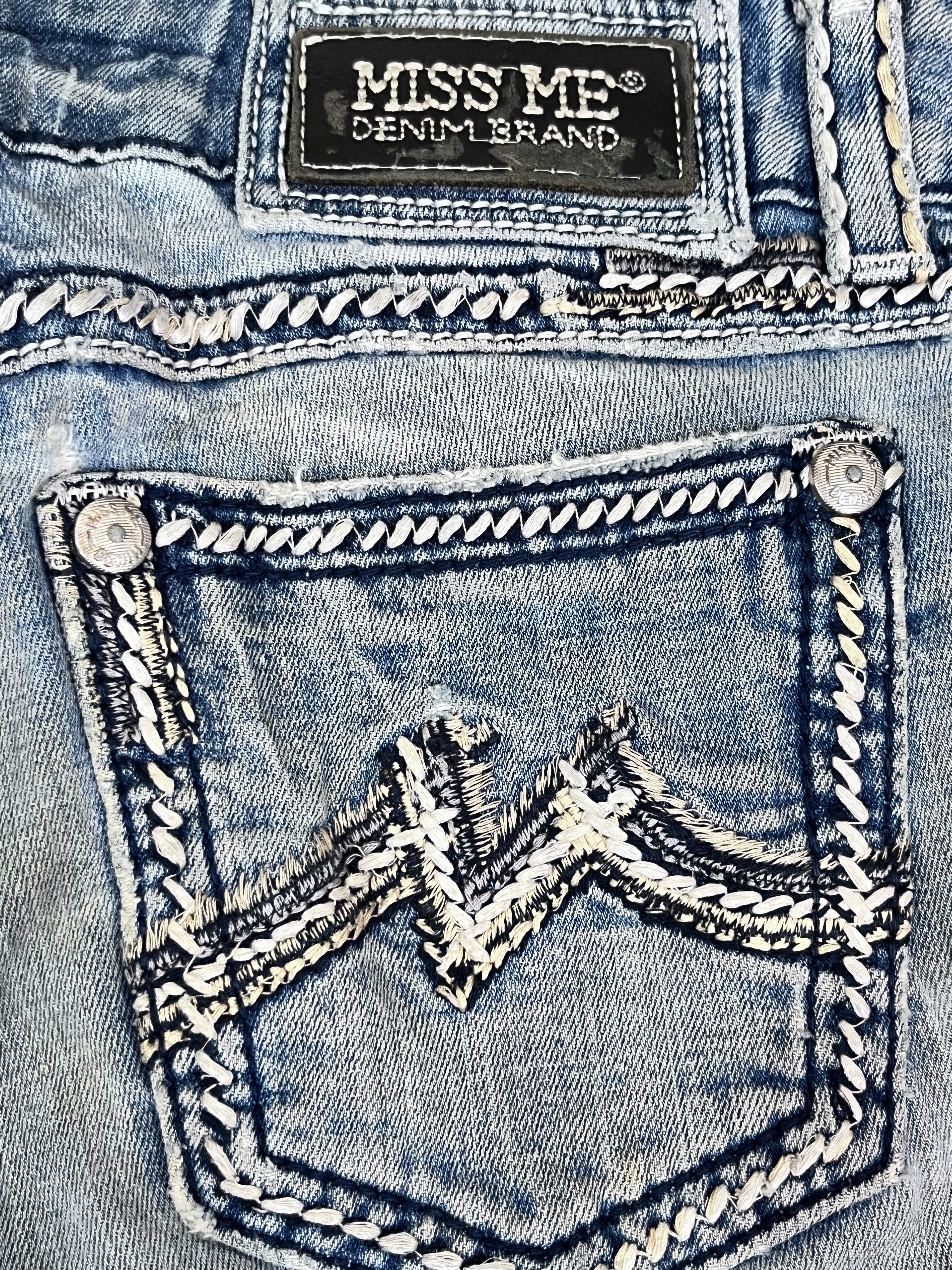 MISS ME WOMEN JEANS WITH LABEL