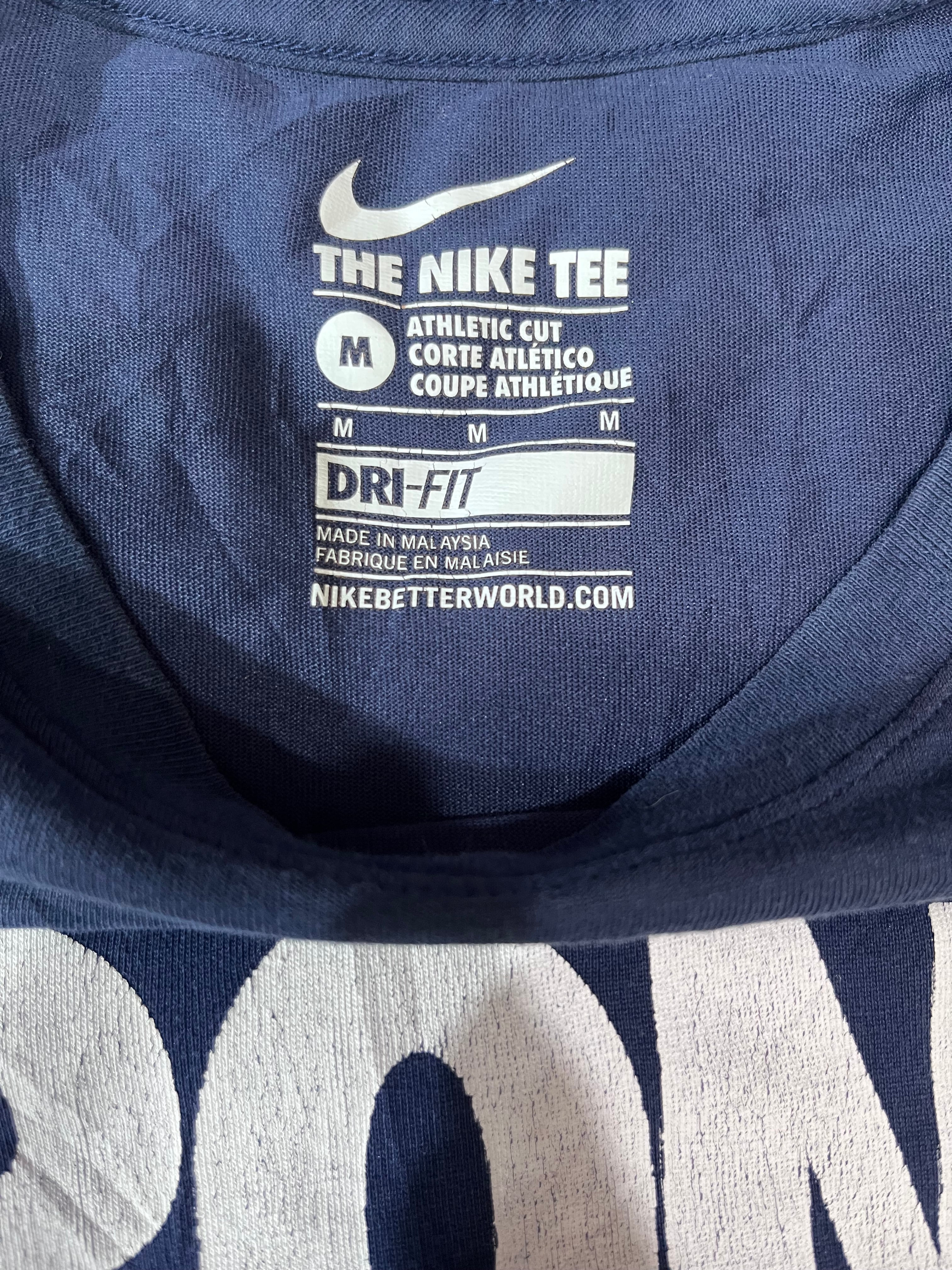 NIKE MEN ROUND NECK T-SHIRT WITH LABEL