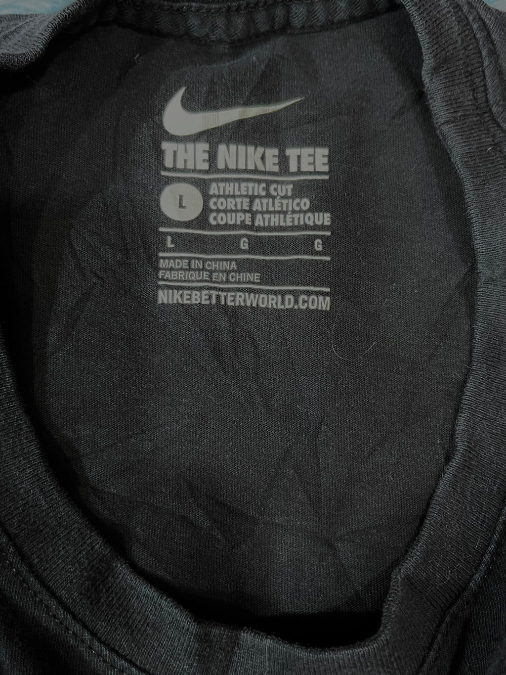 NIKE MEN ROUND NECK T-SHIRT WITH LABEL 