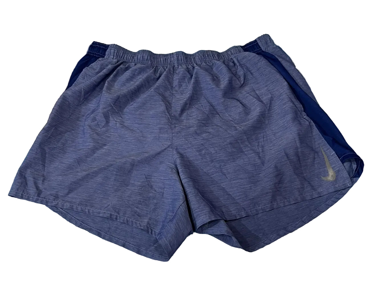 NIKE MEN SPORT SHORT ON A WHITE PAIN BACKGROUND 