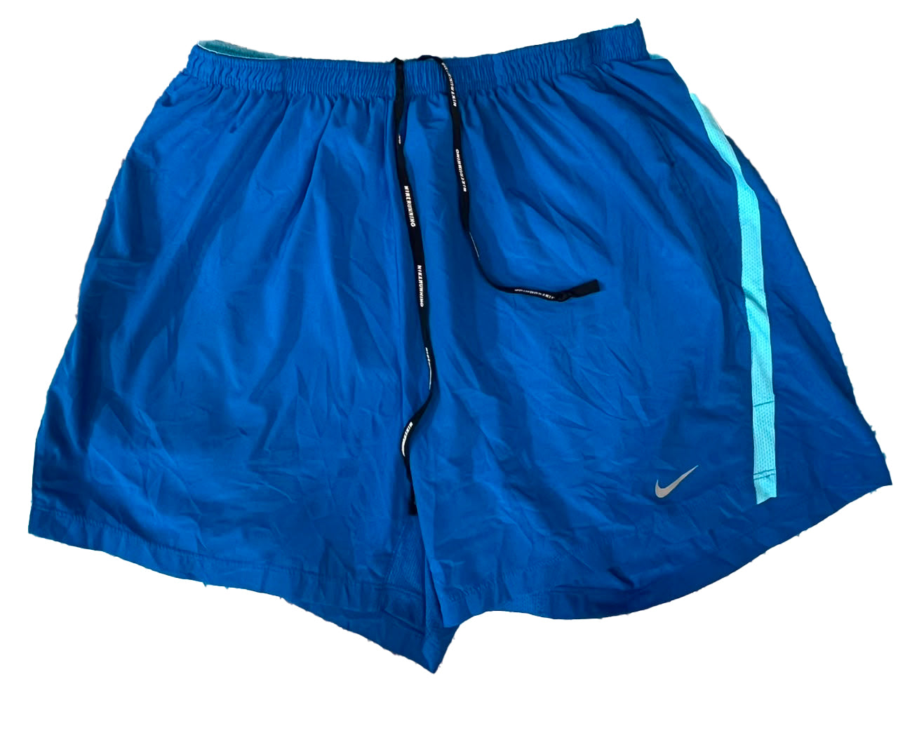 NIKE MEN SPORT SHORT ON A WHITE PLAIN BACKGROUND 