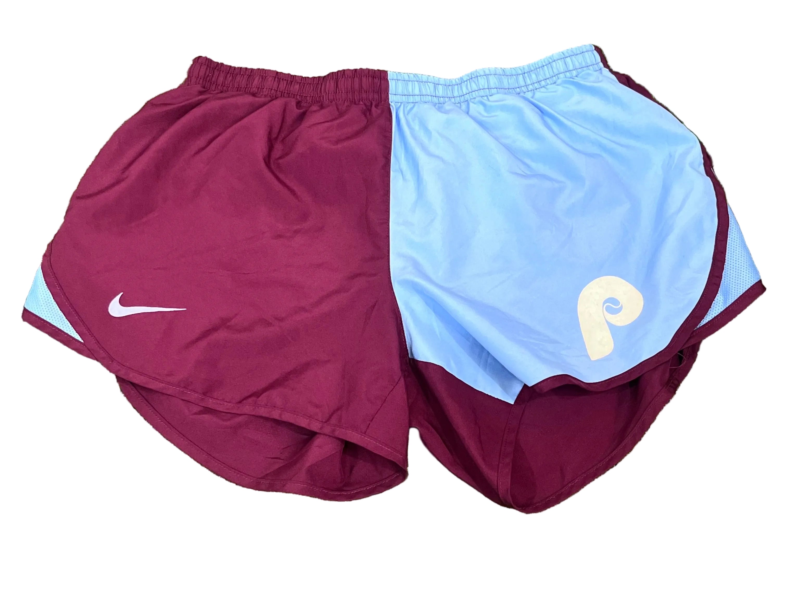 NIKE MEN SPORT SHORT ON A WHITE PLAIN BACKGROUND 