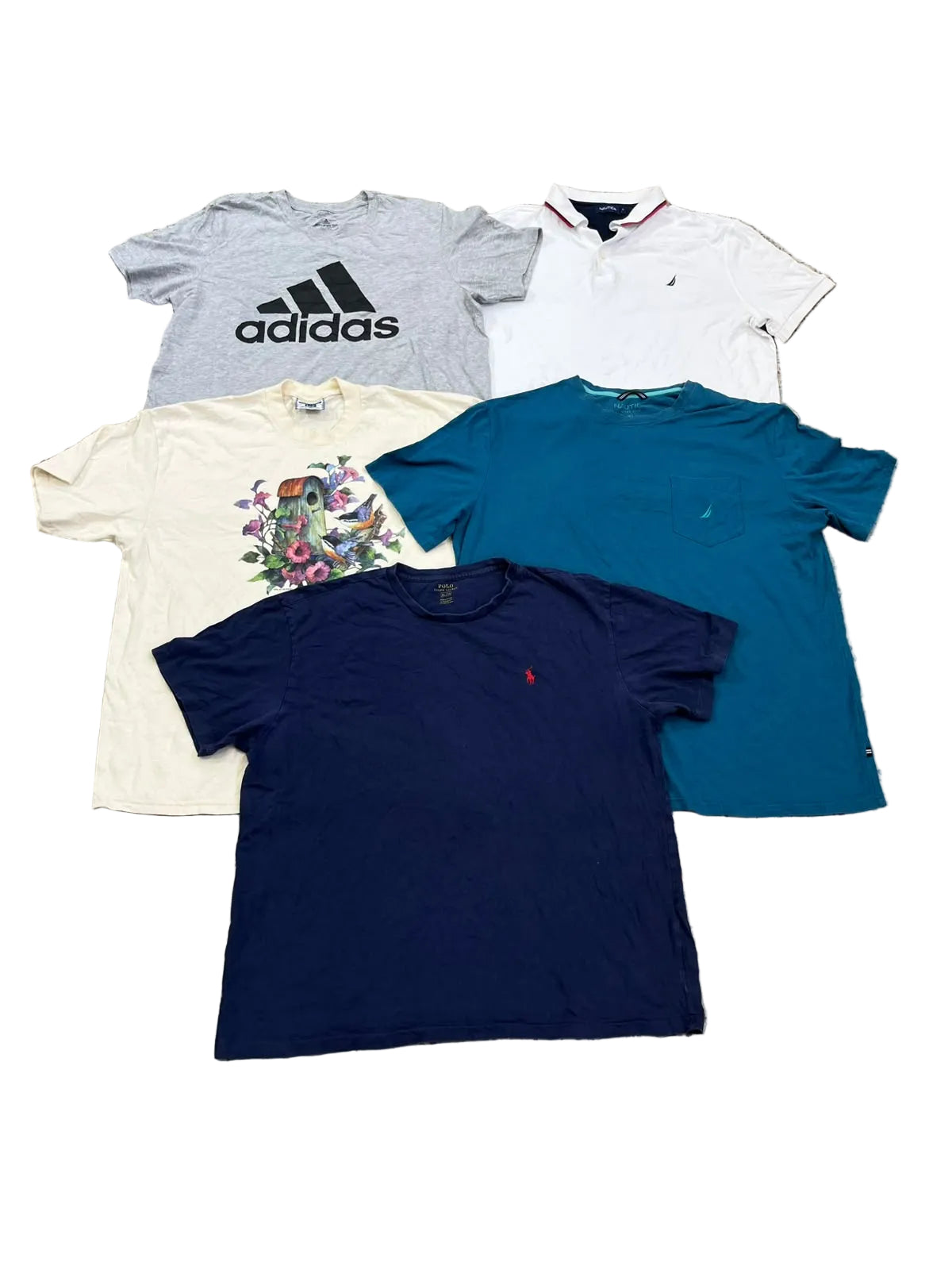 MEN ROUND NECK T-SHIRT ON THE WHITE BACKROUND