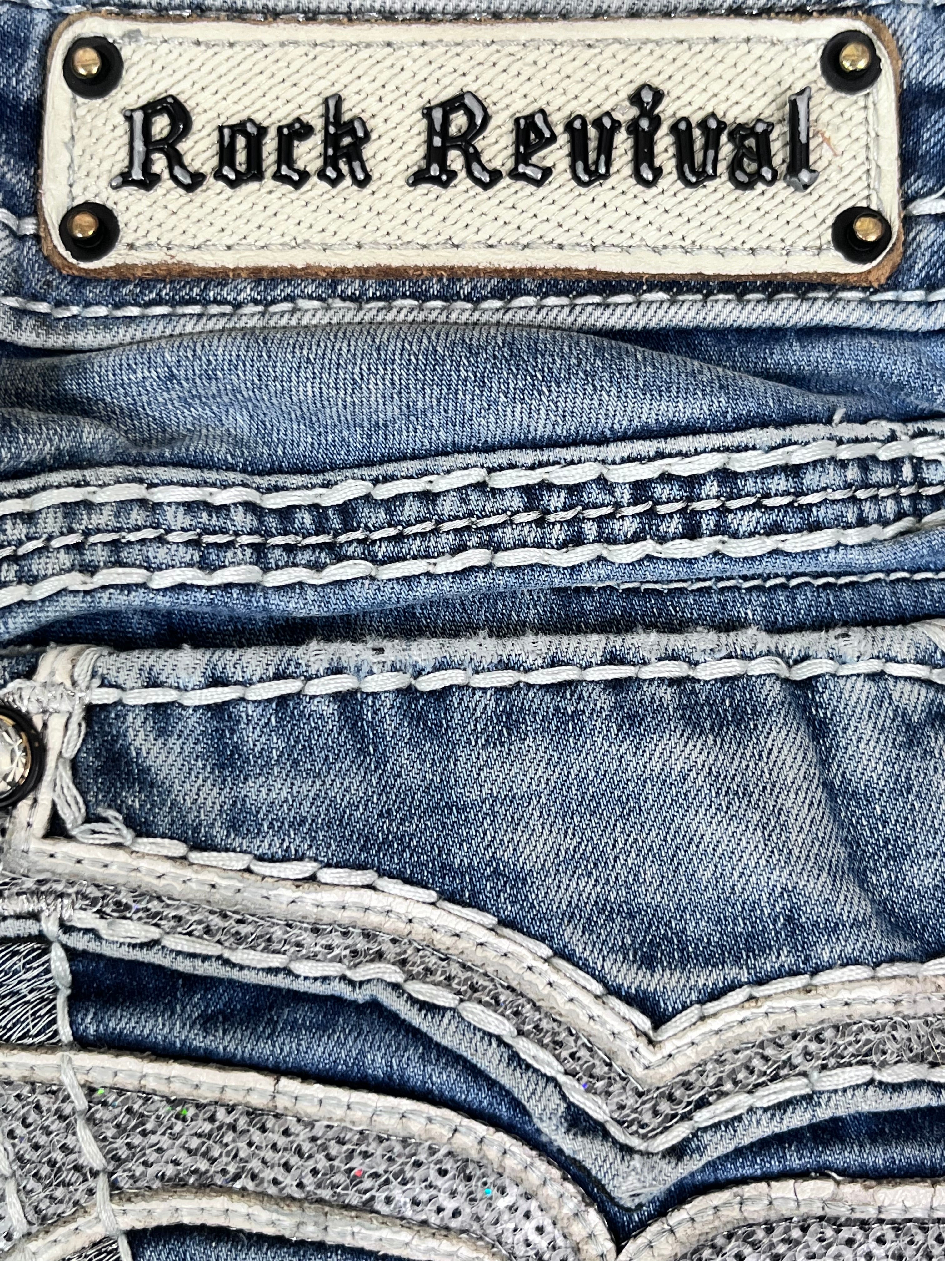 ROCK REVIVAL WOMEN JEANS WITH LABEL