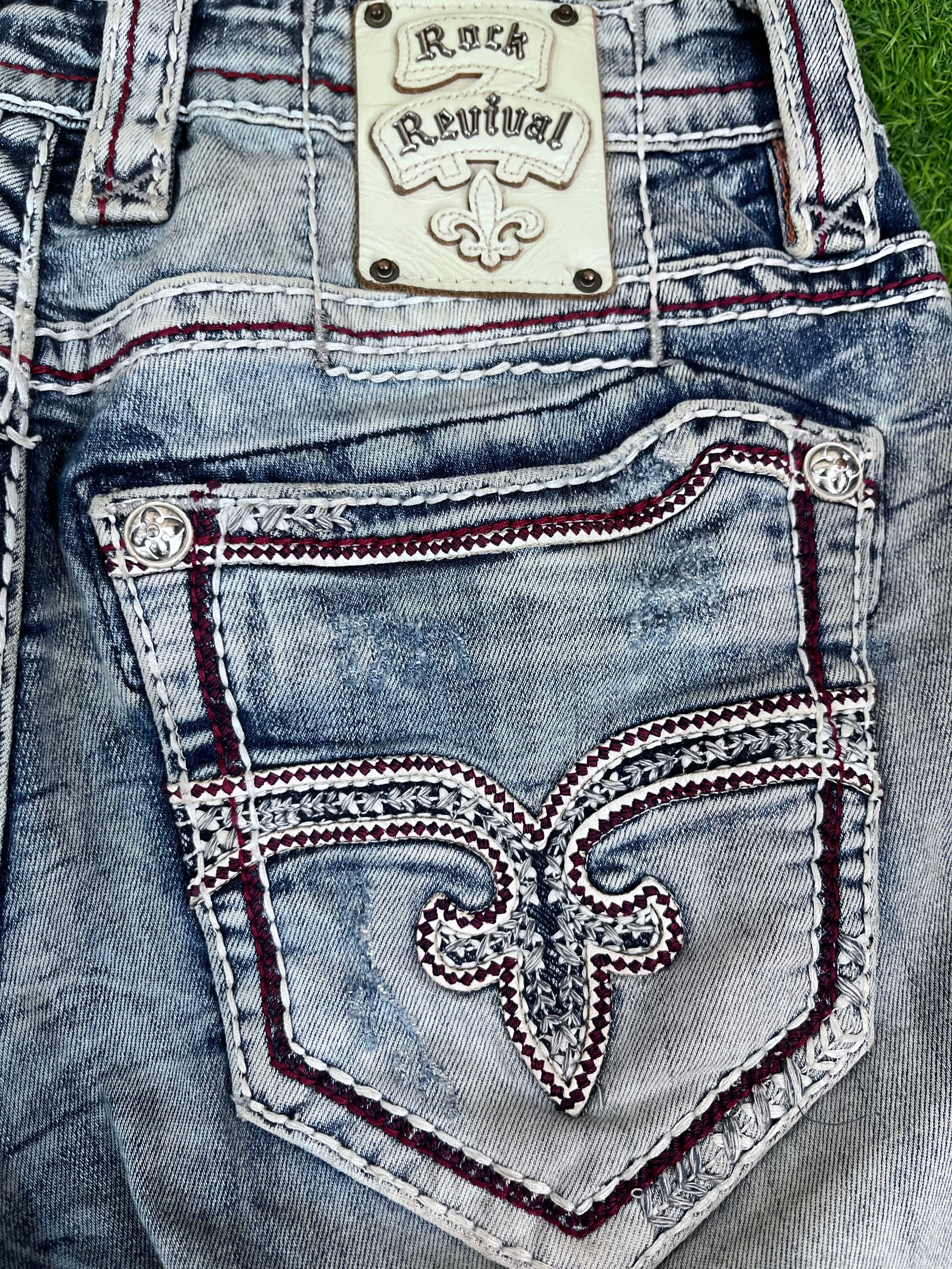 ROCK REVIVAL WOMEN JEANS WITH LABEL