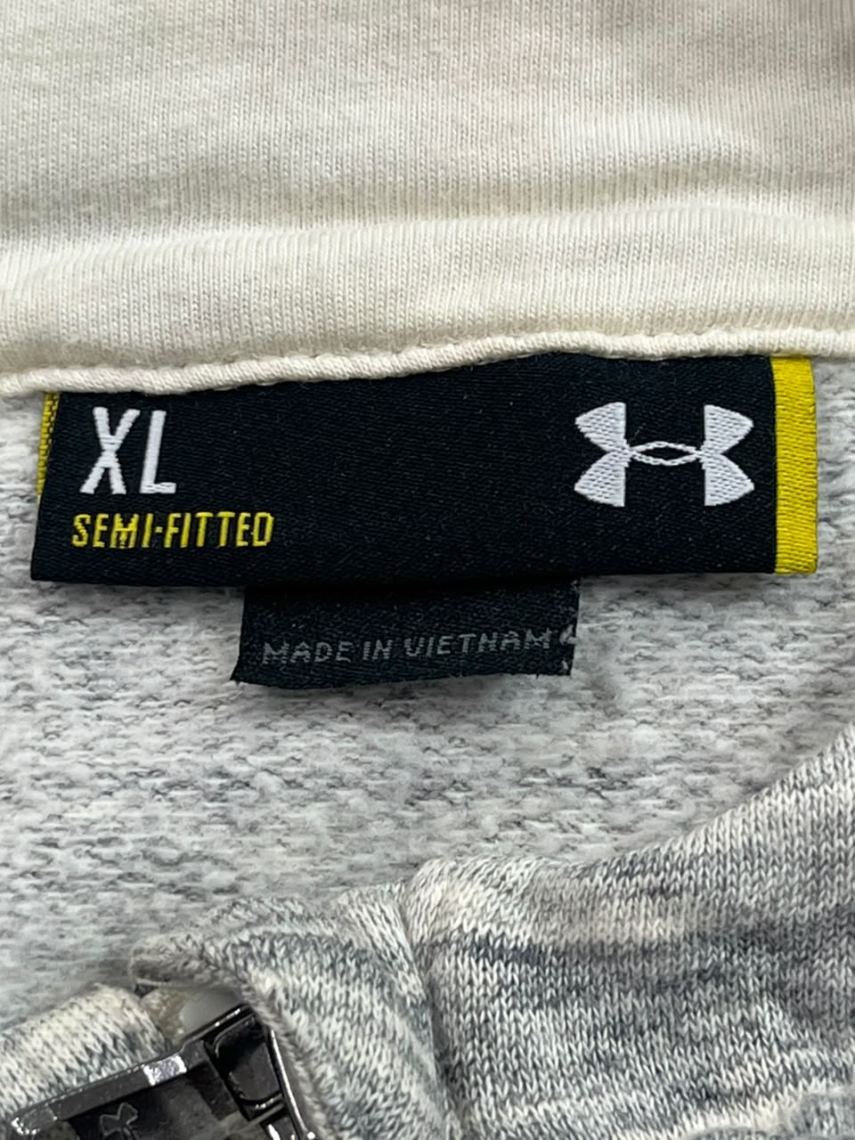 UNDER ARMOUR MEN SWEAT HOODIE