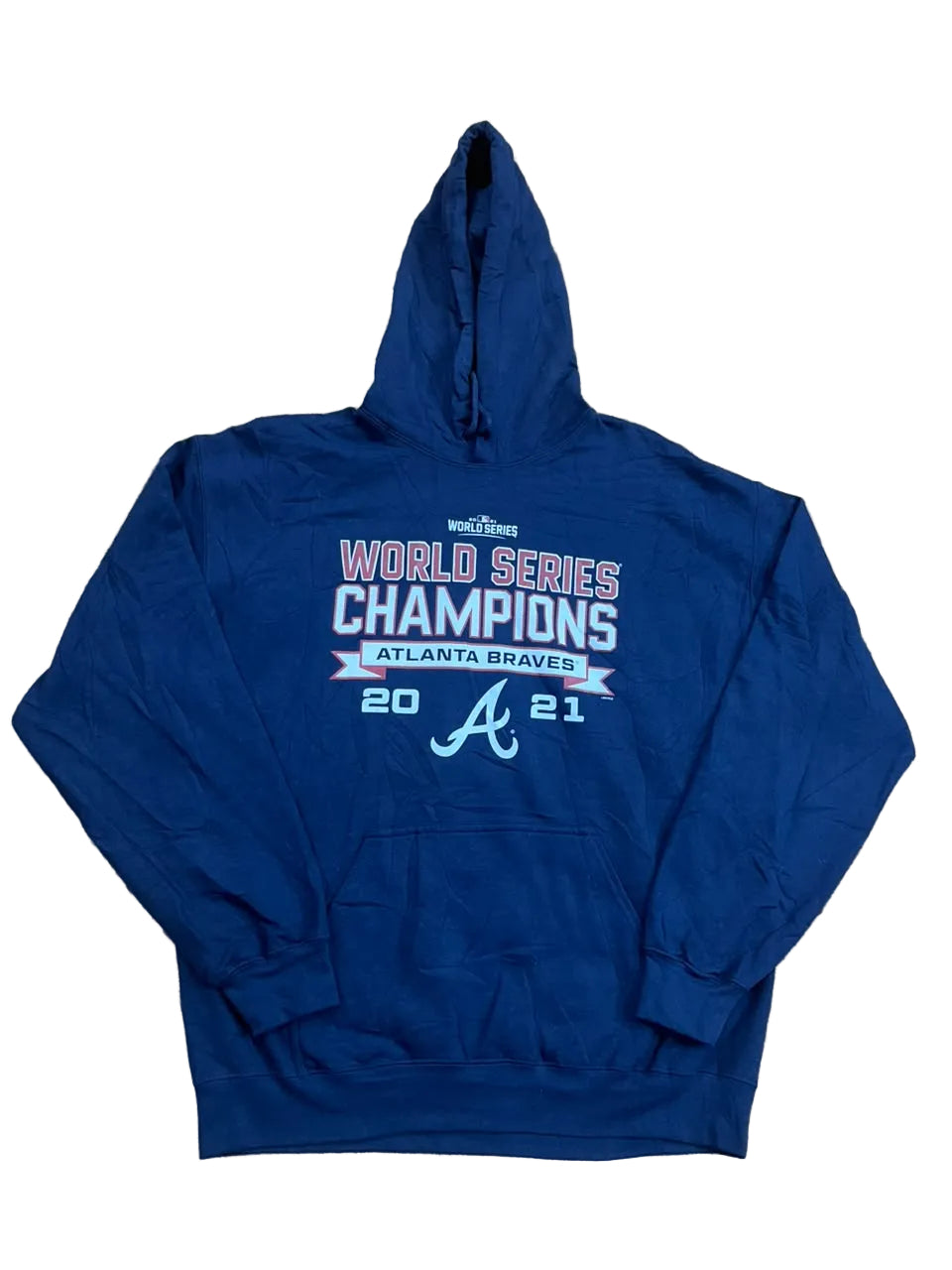 CHAMPION MEN SWEAT HOODIE ON THE WHITE BACKGROUND