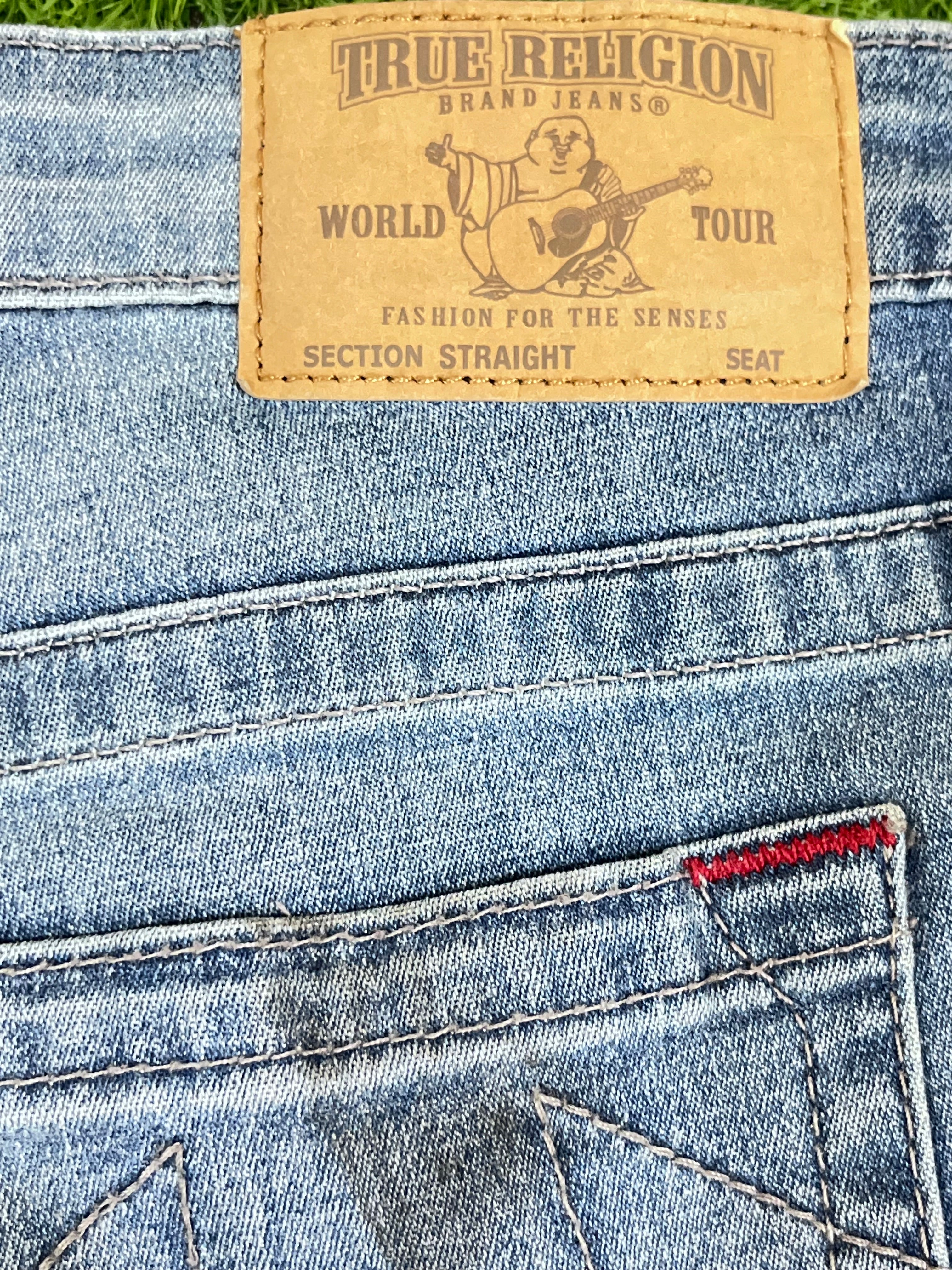 TRUE RELIGION WOMEN JEANS WITH LABEL 