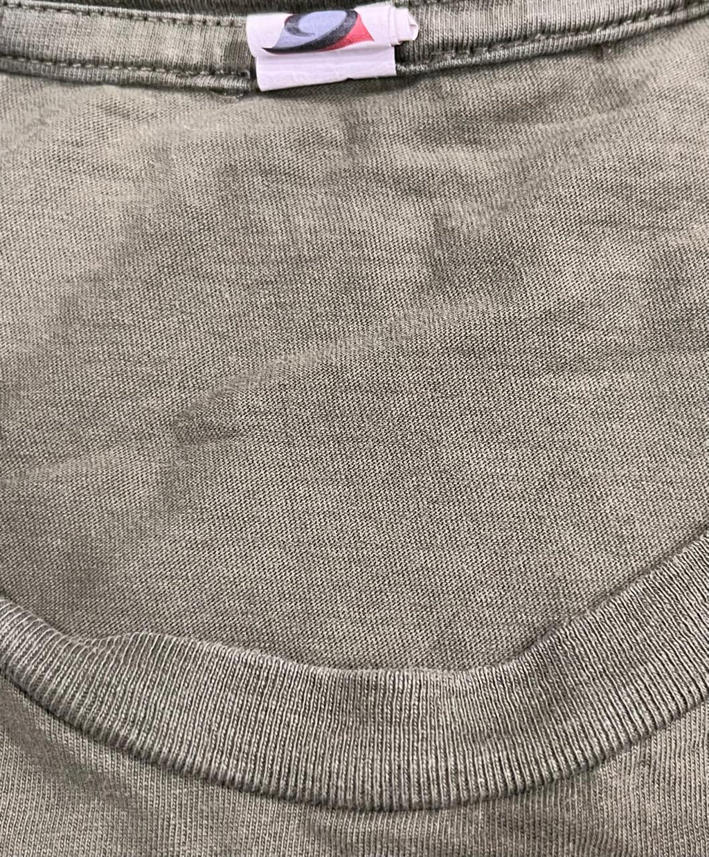 VINTAGE T-SHIRT