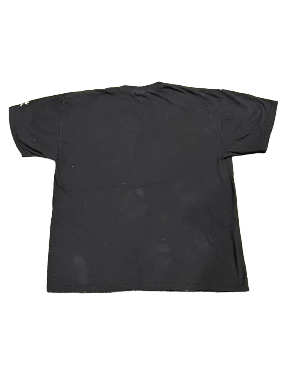 VINTAGE MEN PRINTED T-SHIRT ON A WHITE PLAIN BACKGROUND