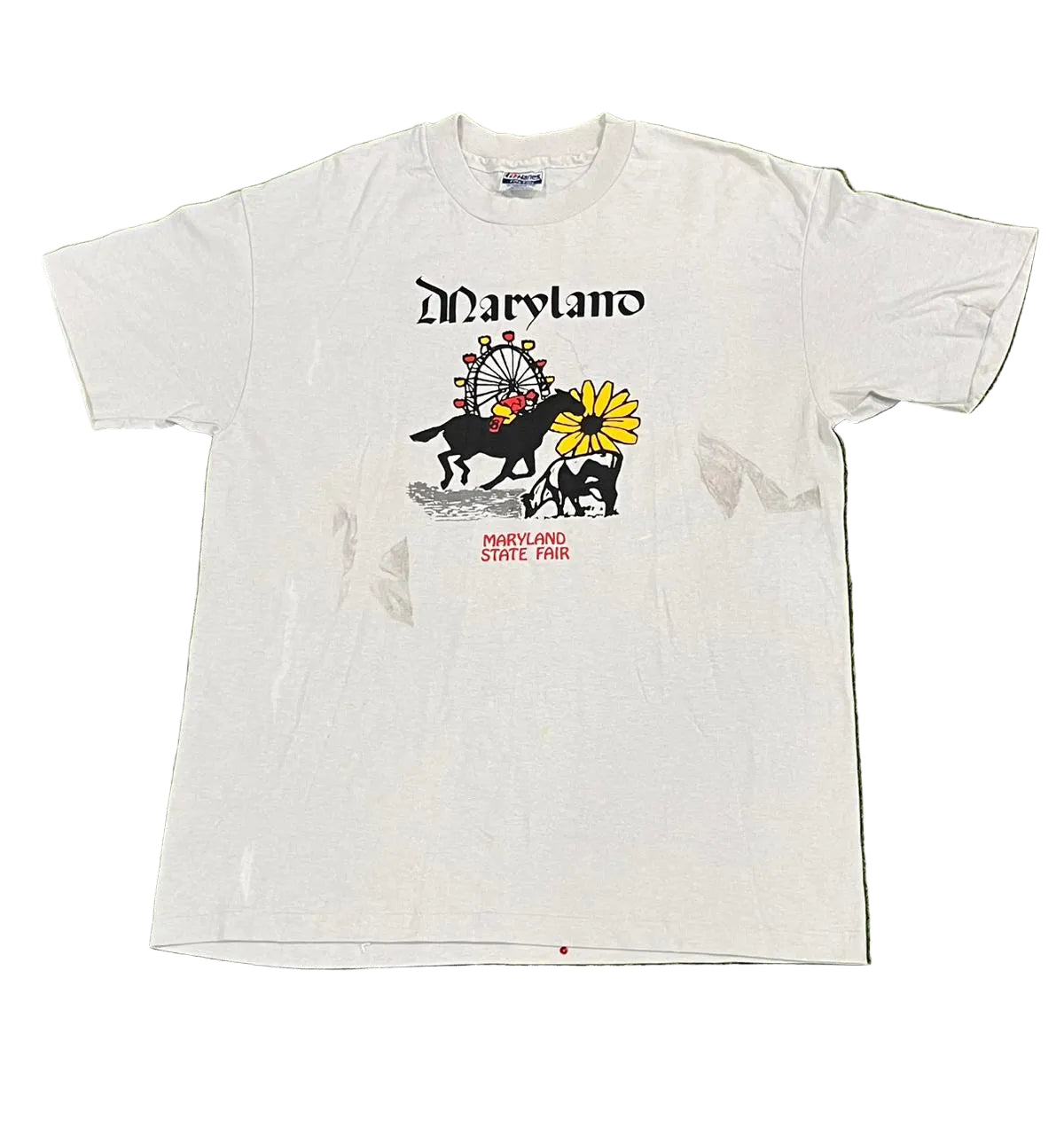 VINTAGE MEN PRINTED T-SHIRT ON A WHITE PLAIN BACKGROUND 