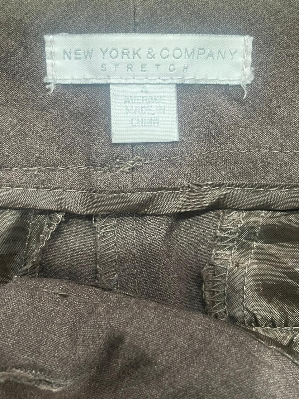 Y2K Office Flared pant on a with label