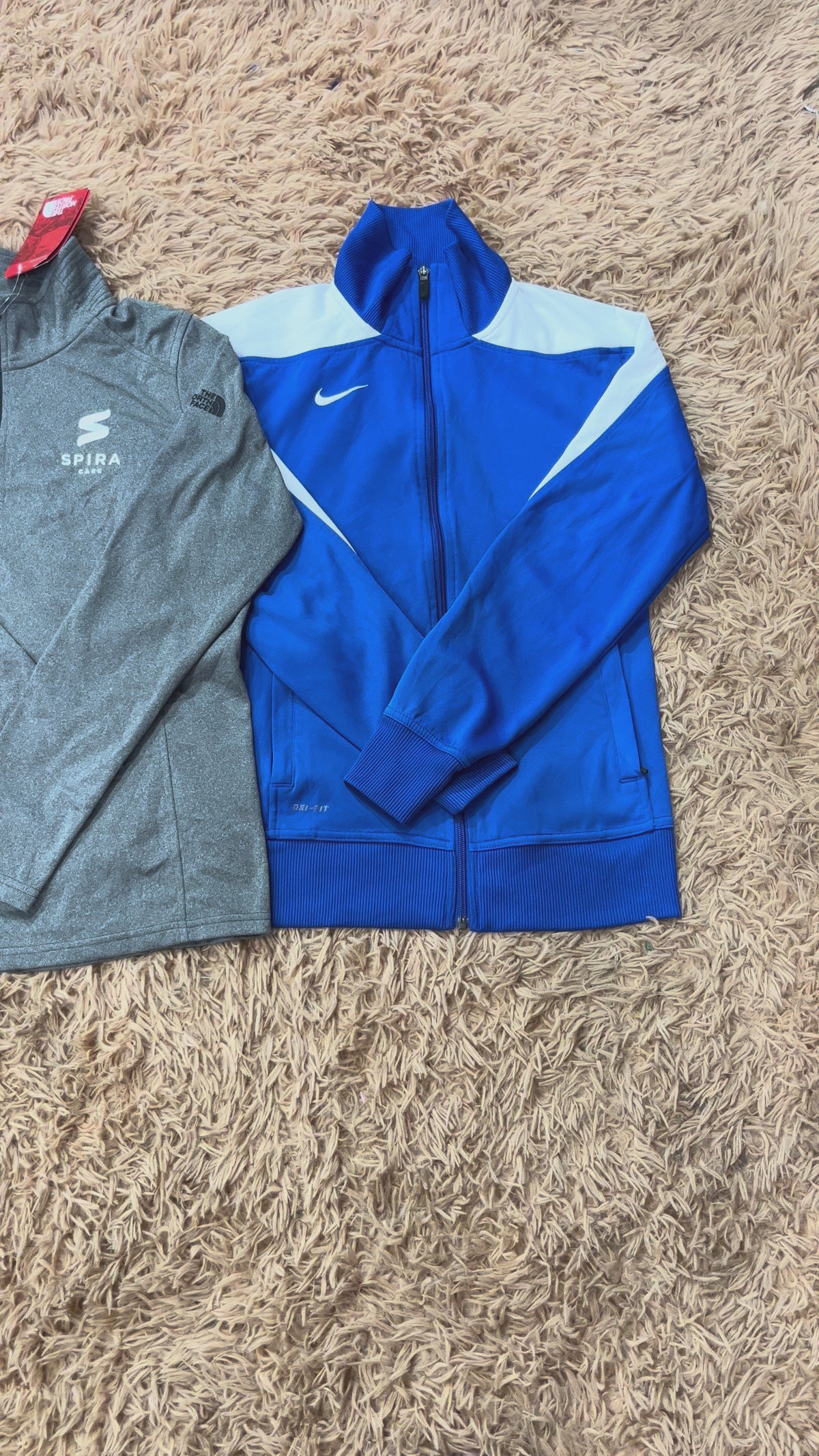 1KG VINTAGE CLOTHING BUNDLE