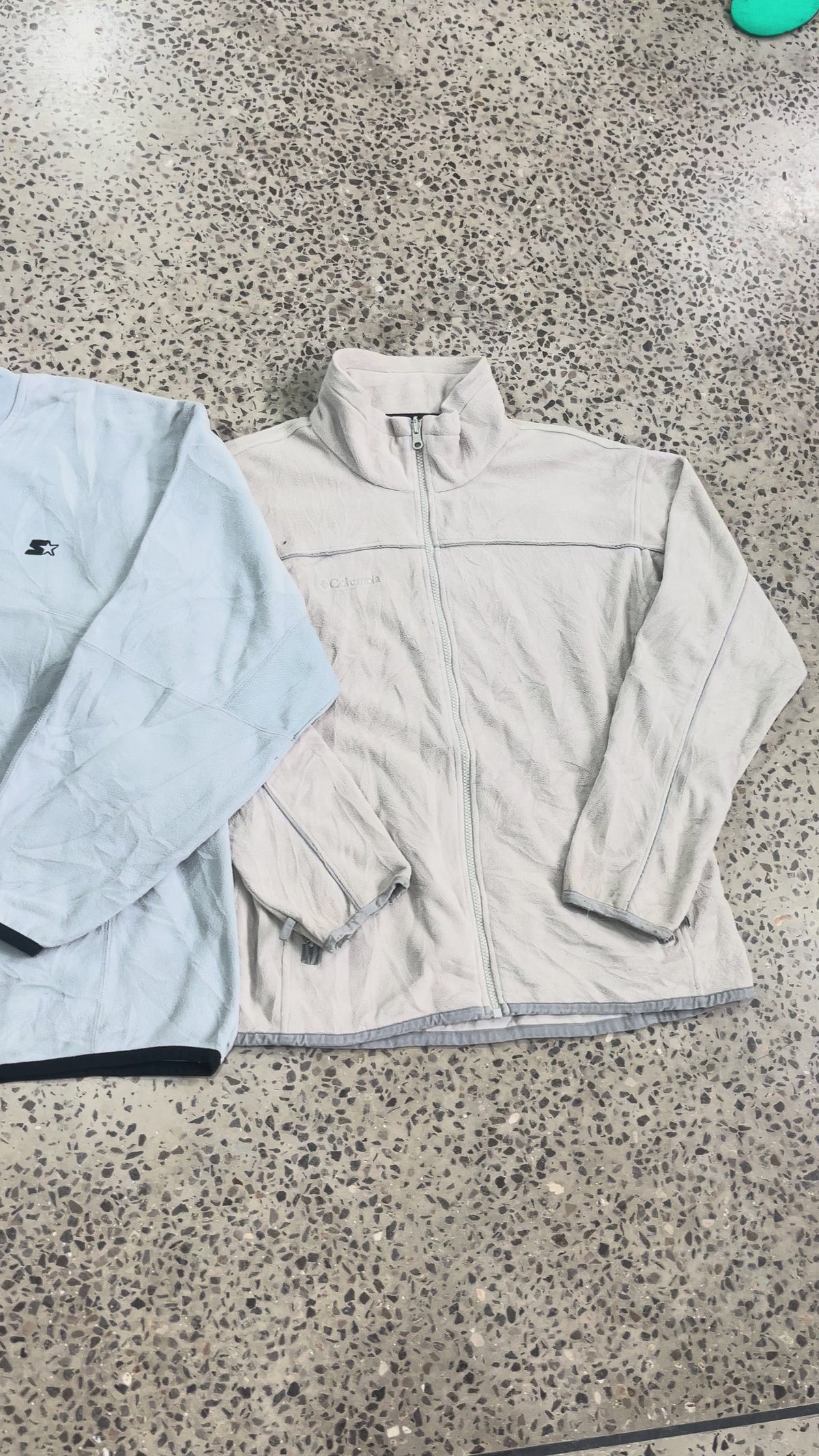 1KG VINTAGE CLOTHING BUNDLE