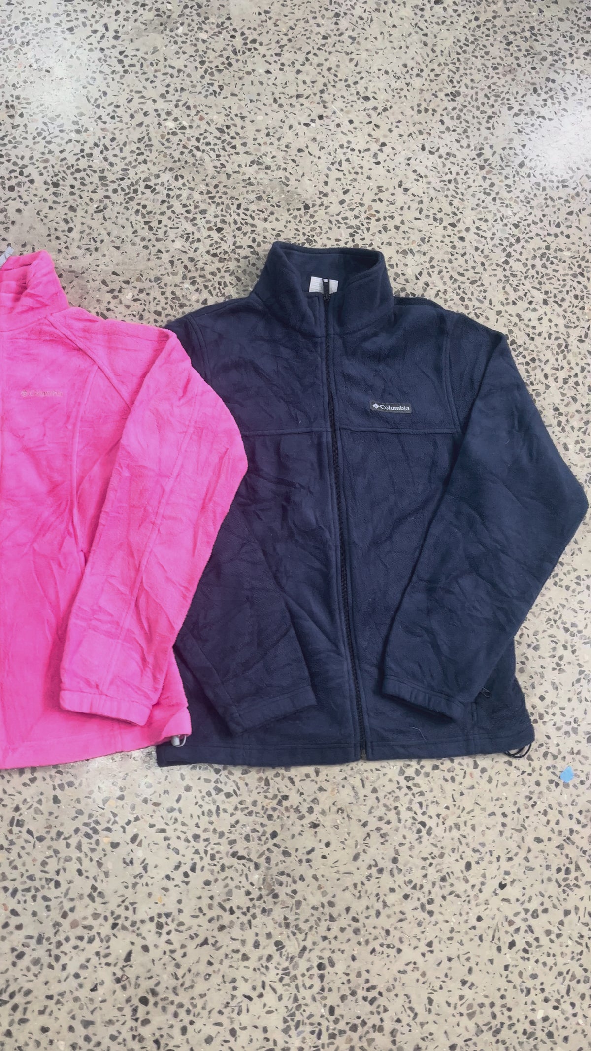 1KG VINTAGE CLOTHING BUNDLE