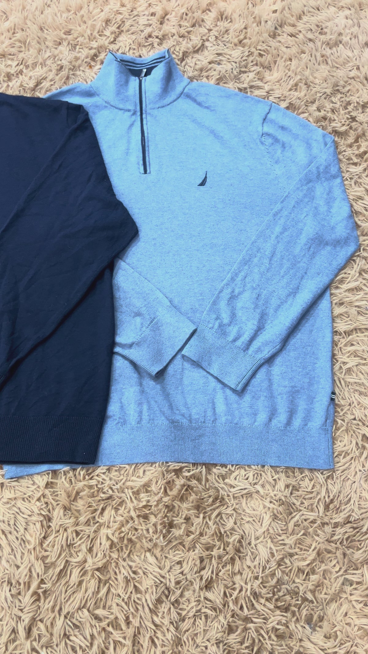 1KG VINTAGE CLOTHING BUNDLE