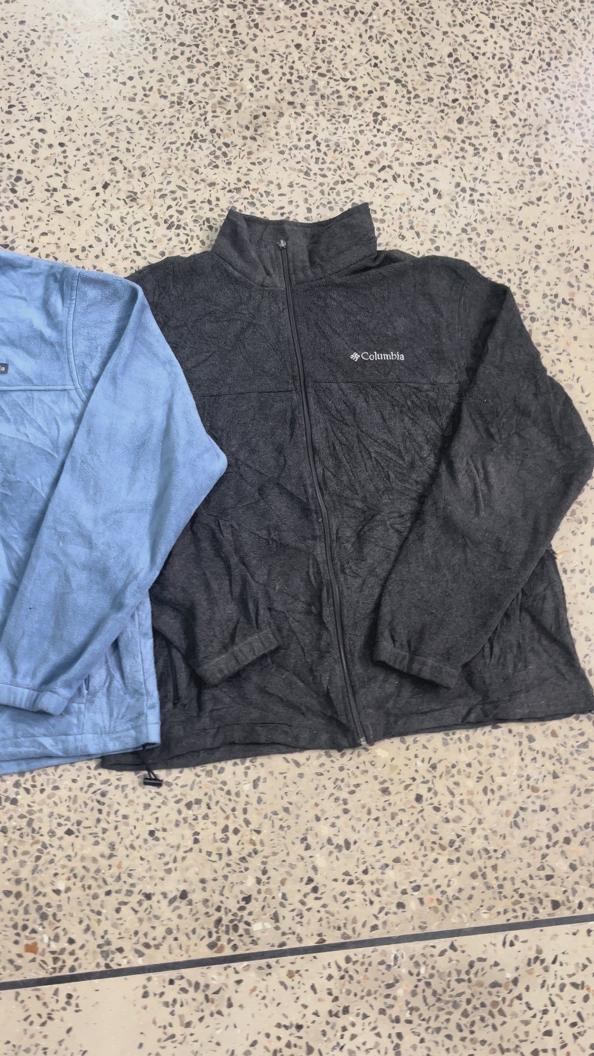 1KG VINTAGE CLOTHING BUNDLE