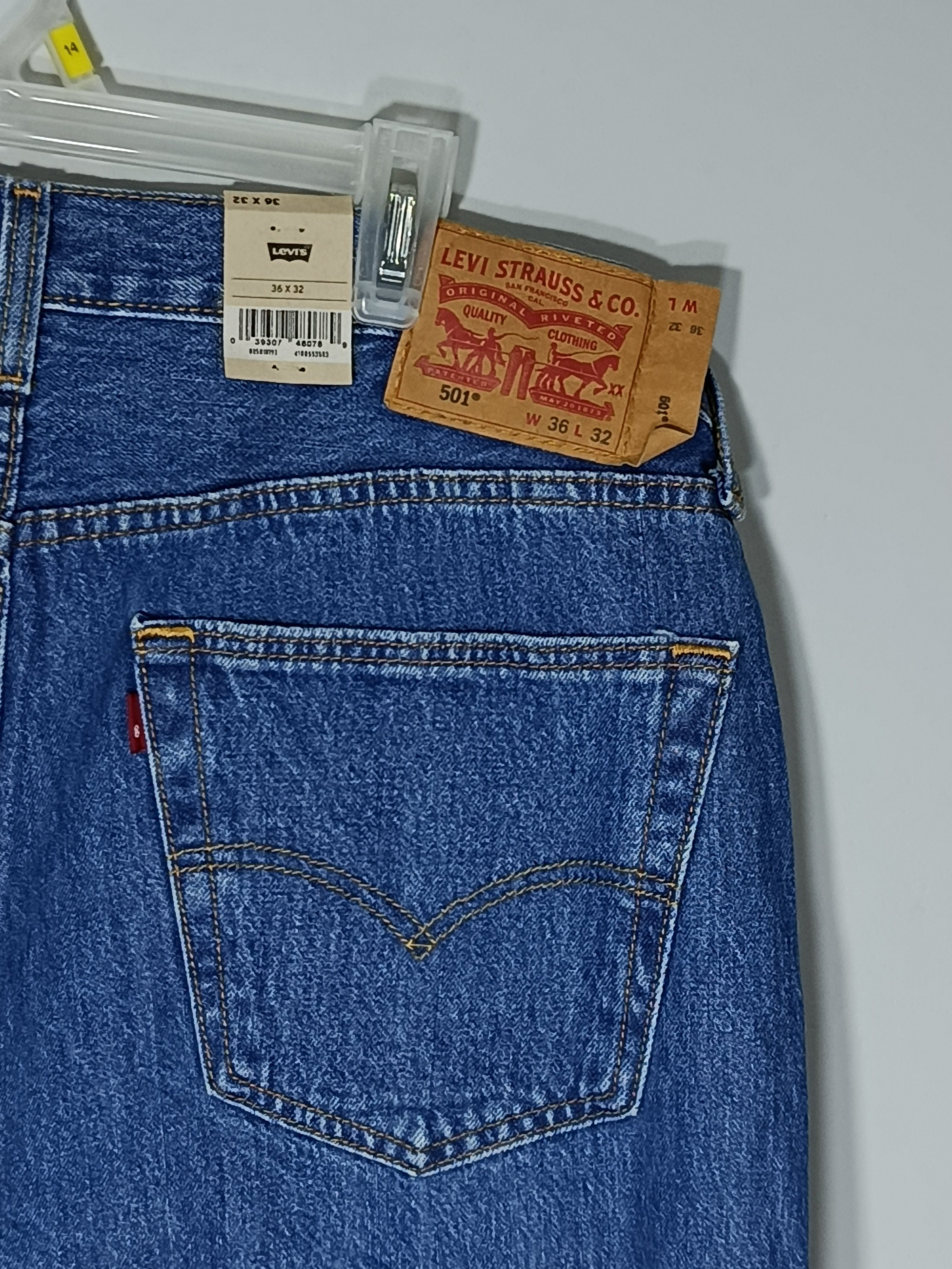 LEVIS 501 MEN DENIM JEANS