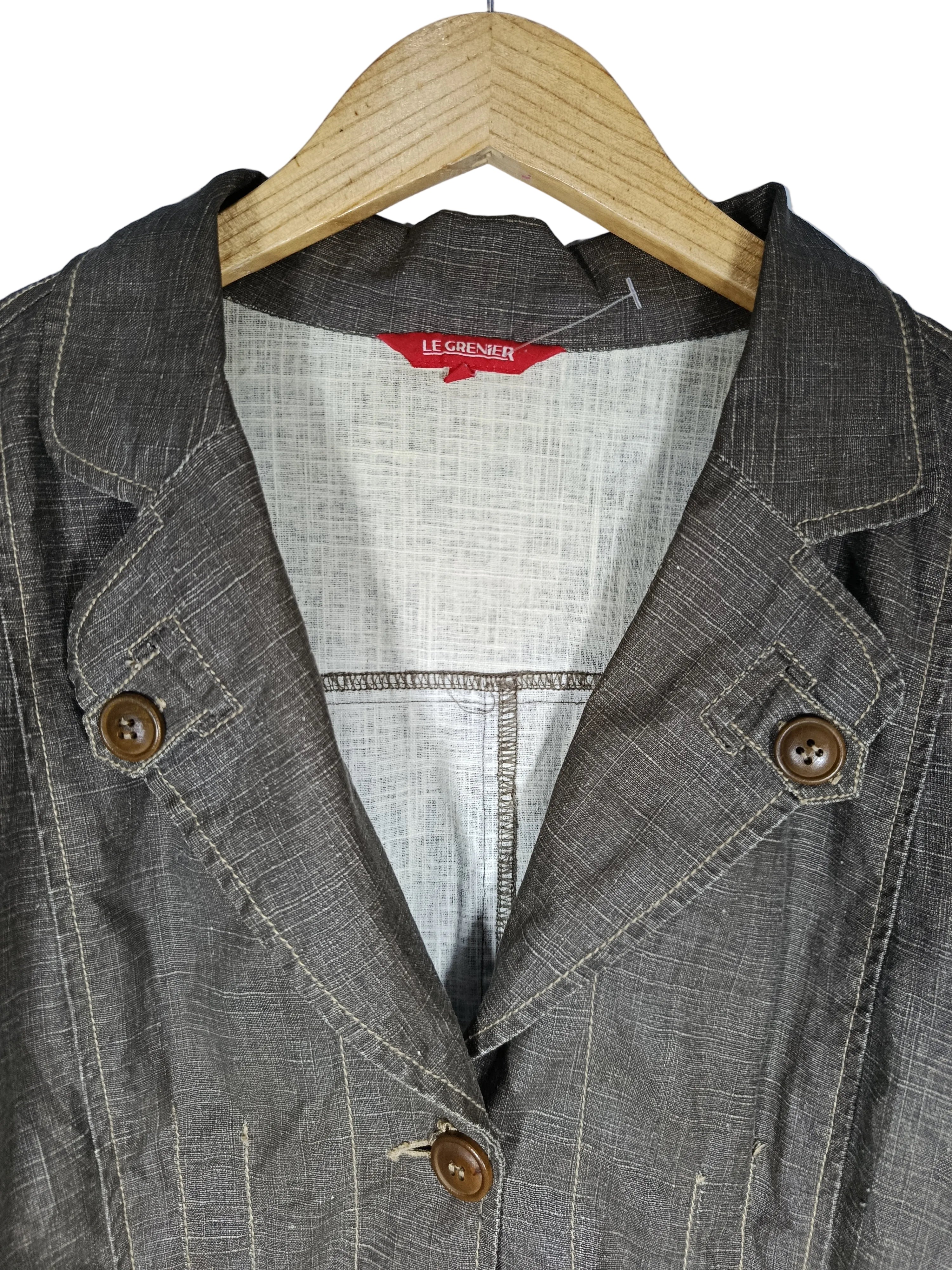 WOMEN OUTWEAR JACKET
