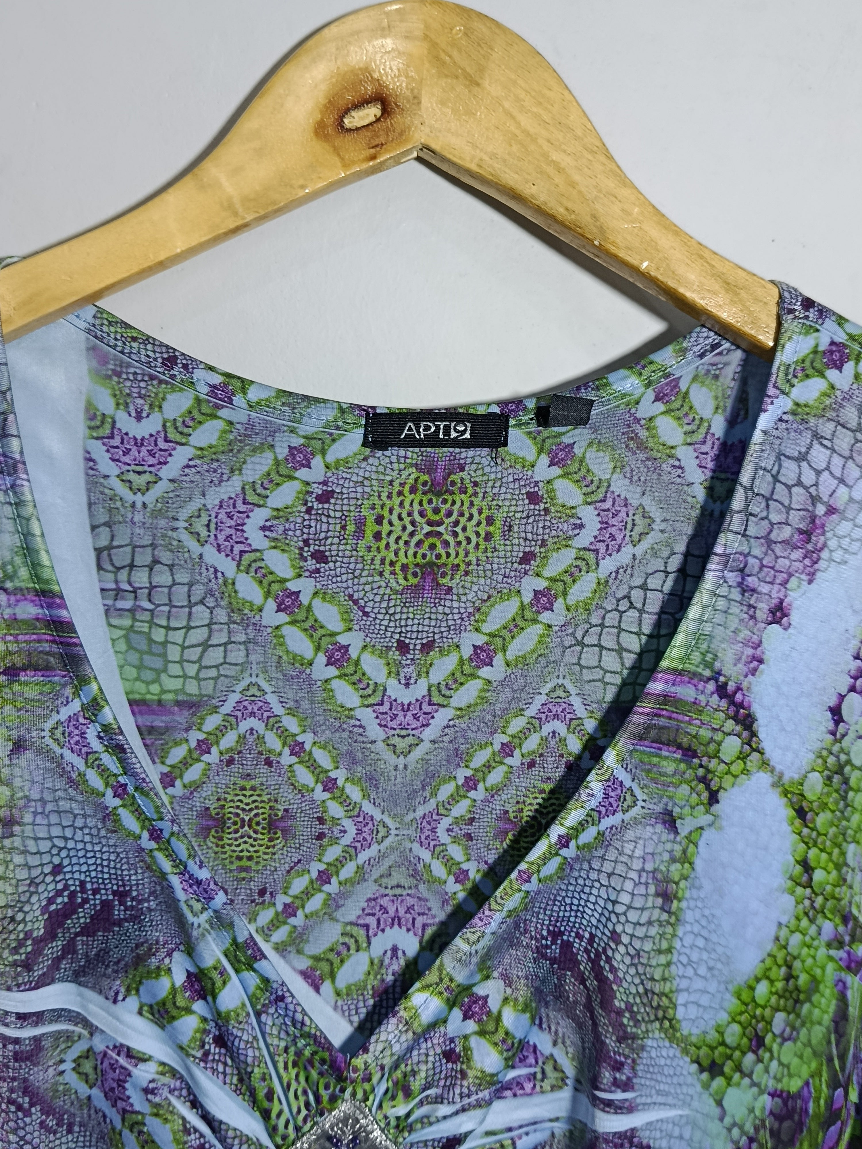 WOMEN SUMMER TOP