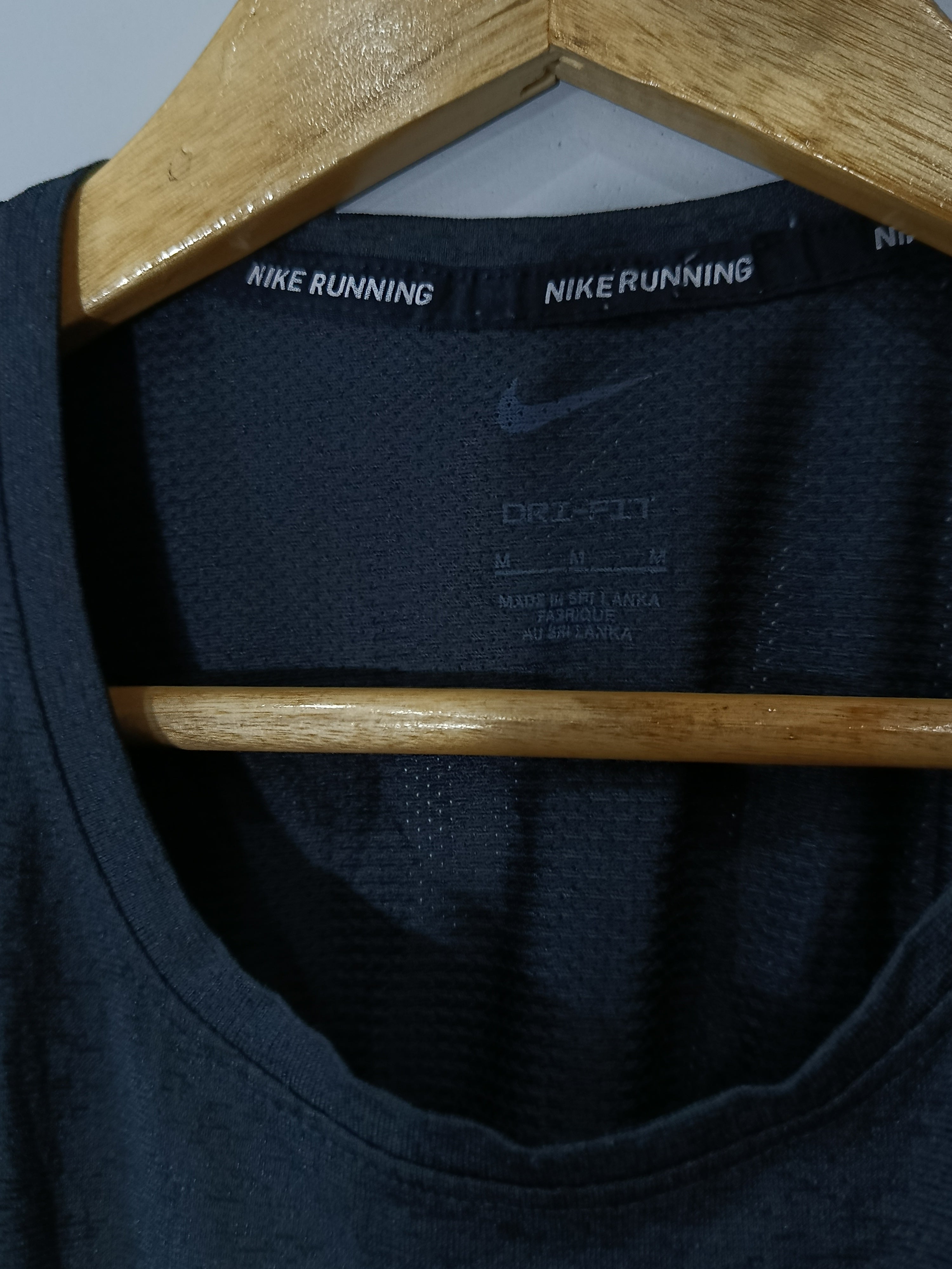 NIKE MEN ROUND NECK T-SHIRT
