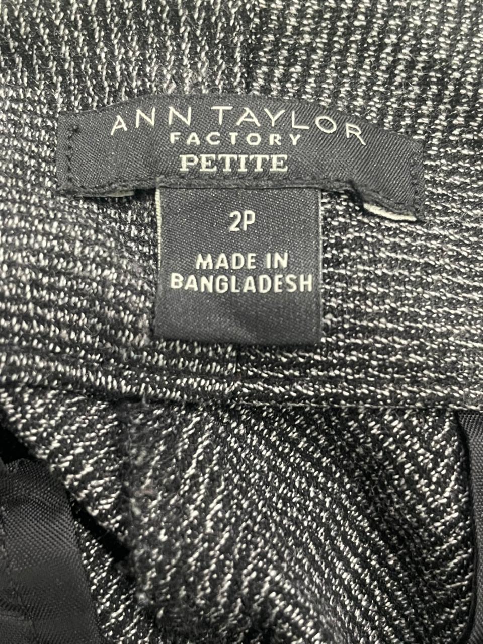 y2k Office Flared pant on a with label